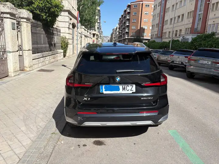 BMW X1 2022, foto 2