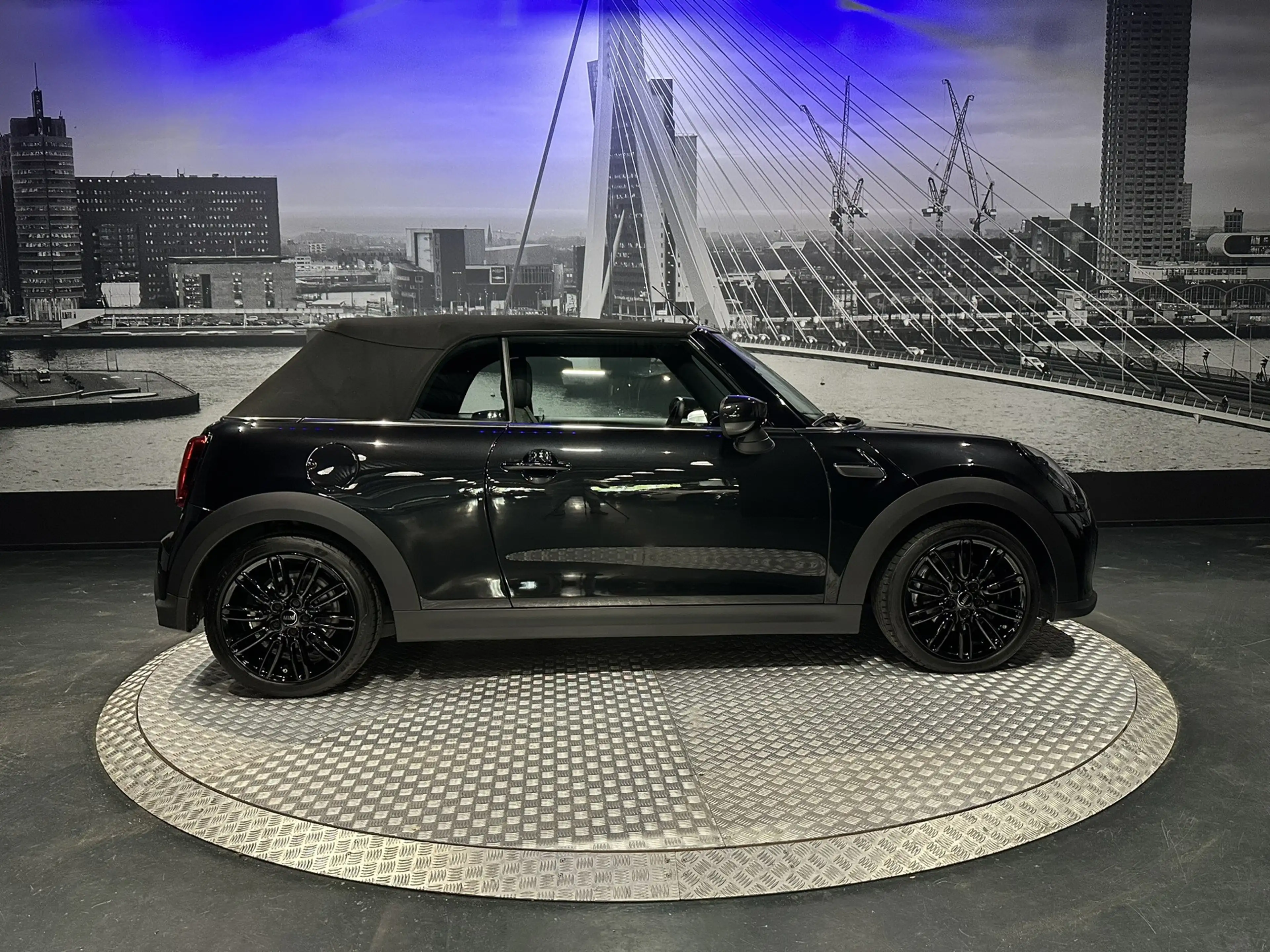 MINI Cooper Cabrio 1.5 Seaside Edition *Led*HUD*Carplay*Camera* — photo 2