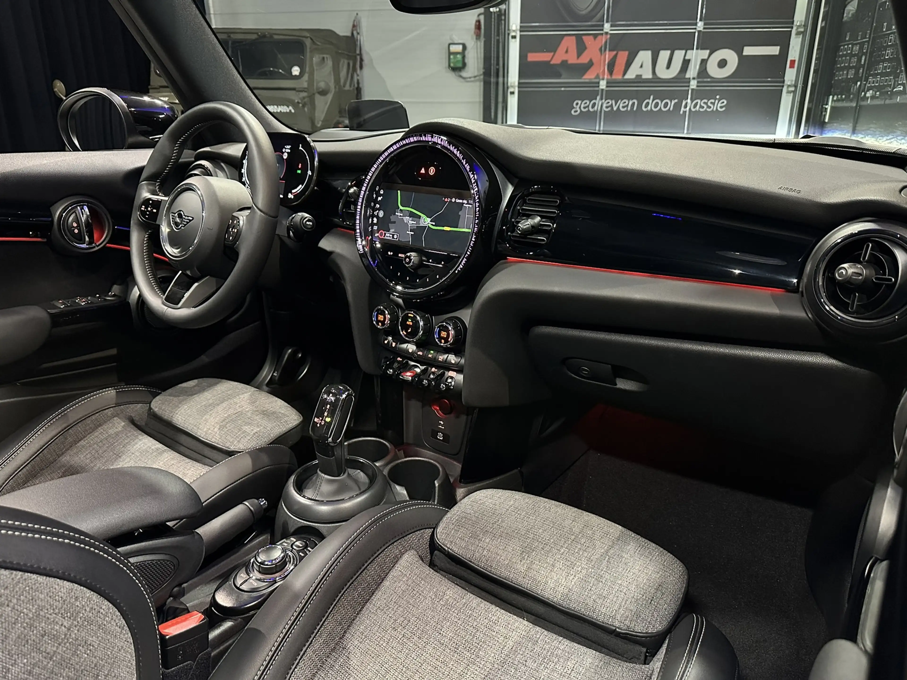 MINI Cooper Cabrio 1.5 Seaside Edition *Led*HUD*Carplay*Camera* — photo 26