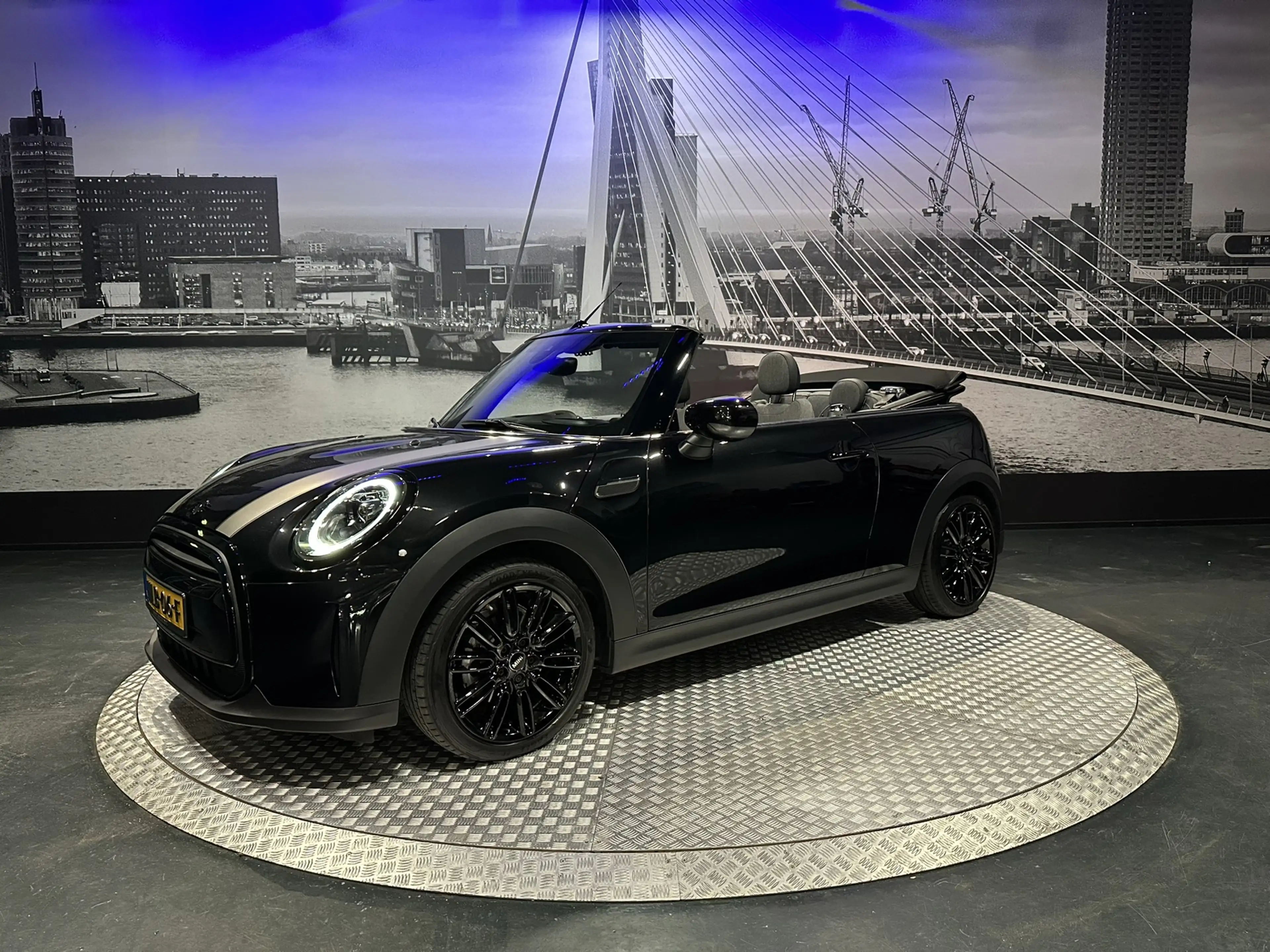 MINI Cooper Cabrio 1.5 Seaside Edition *Led*HUD*Carplay*Camera* — photo 7
