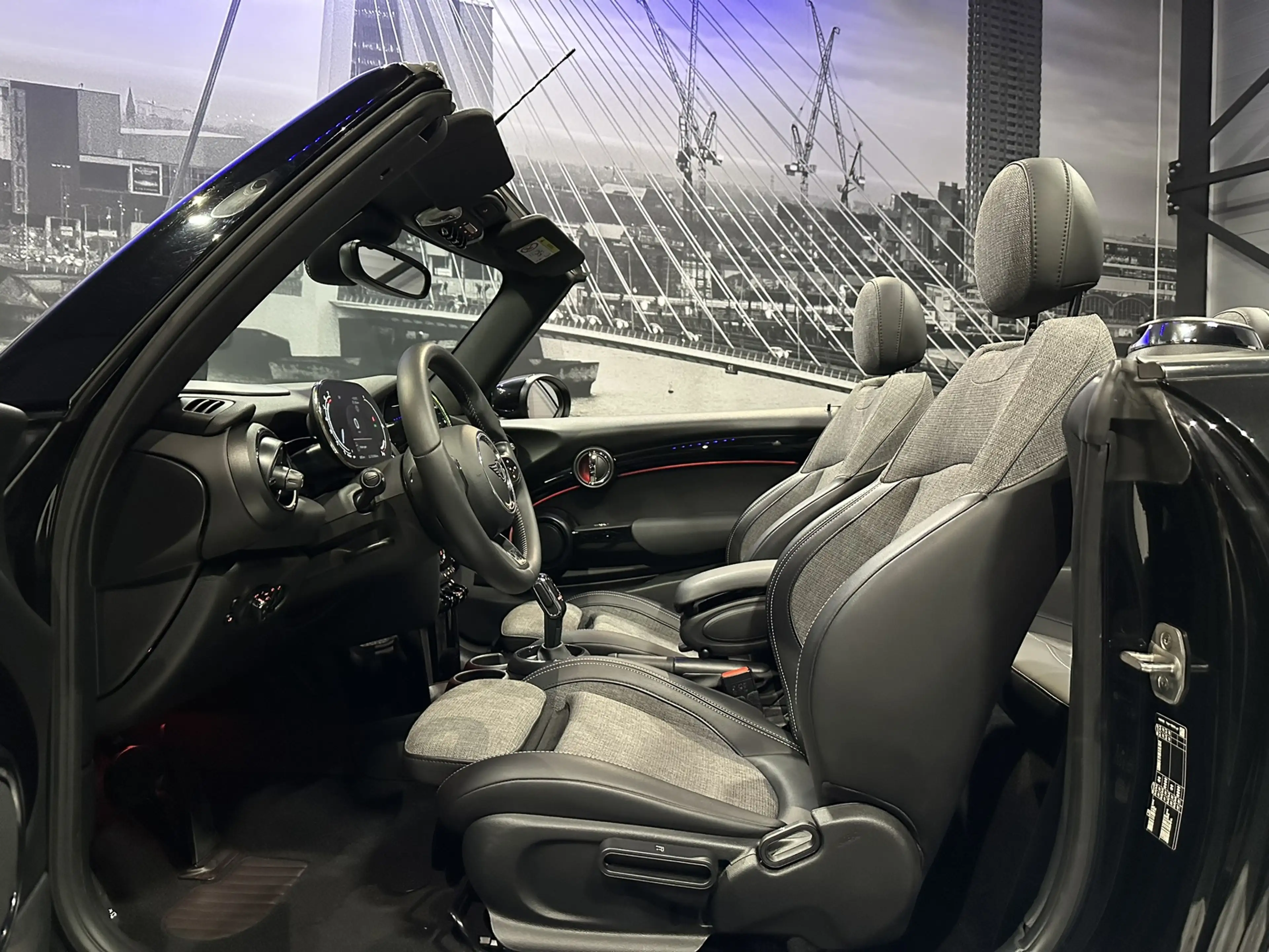MINI Cooper Cabrio 1.5 Seaside Edition *Led*HUD*Carplay*Camera* — photo 16
