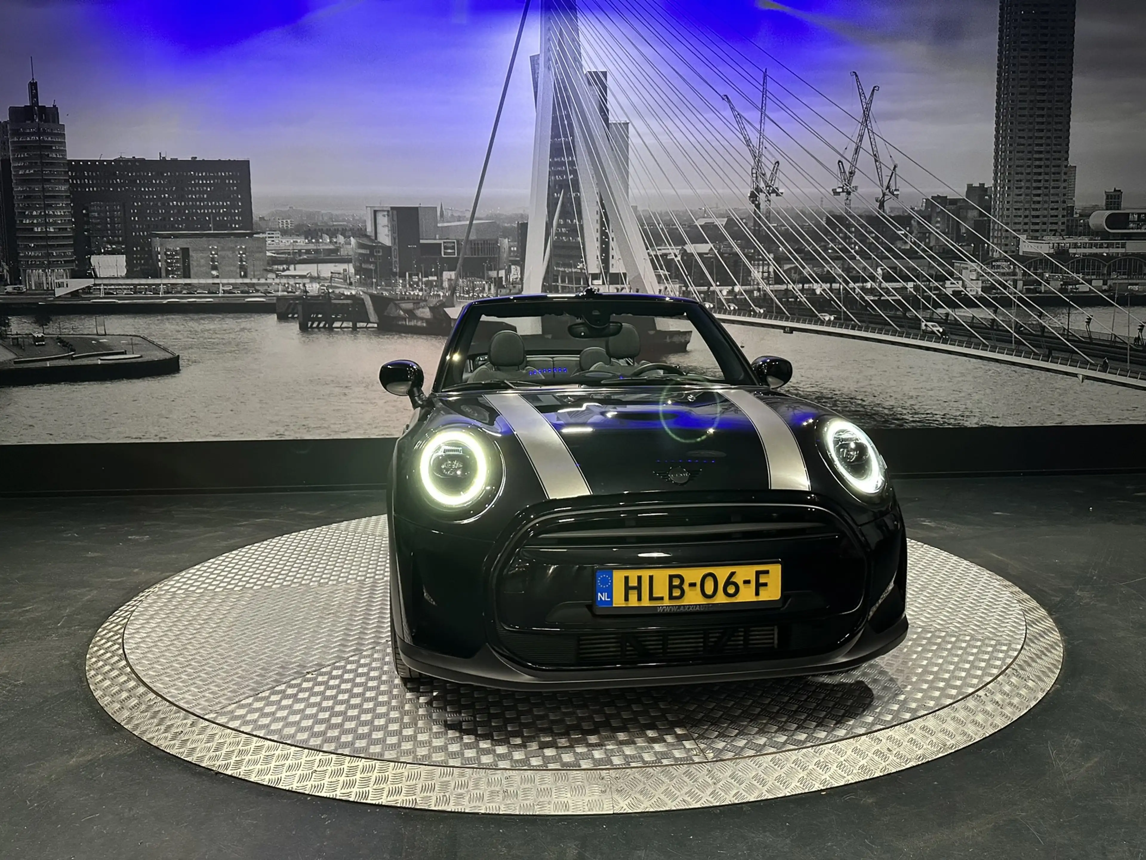 MINI Cooper Cabrio 1.5 Seaside Edition *Led*HUD*Carplay*Camera* — photo 5
