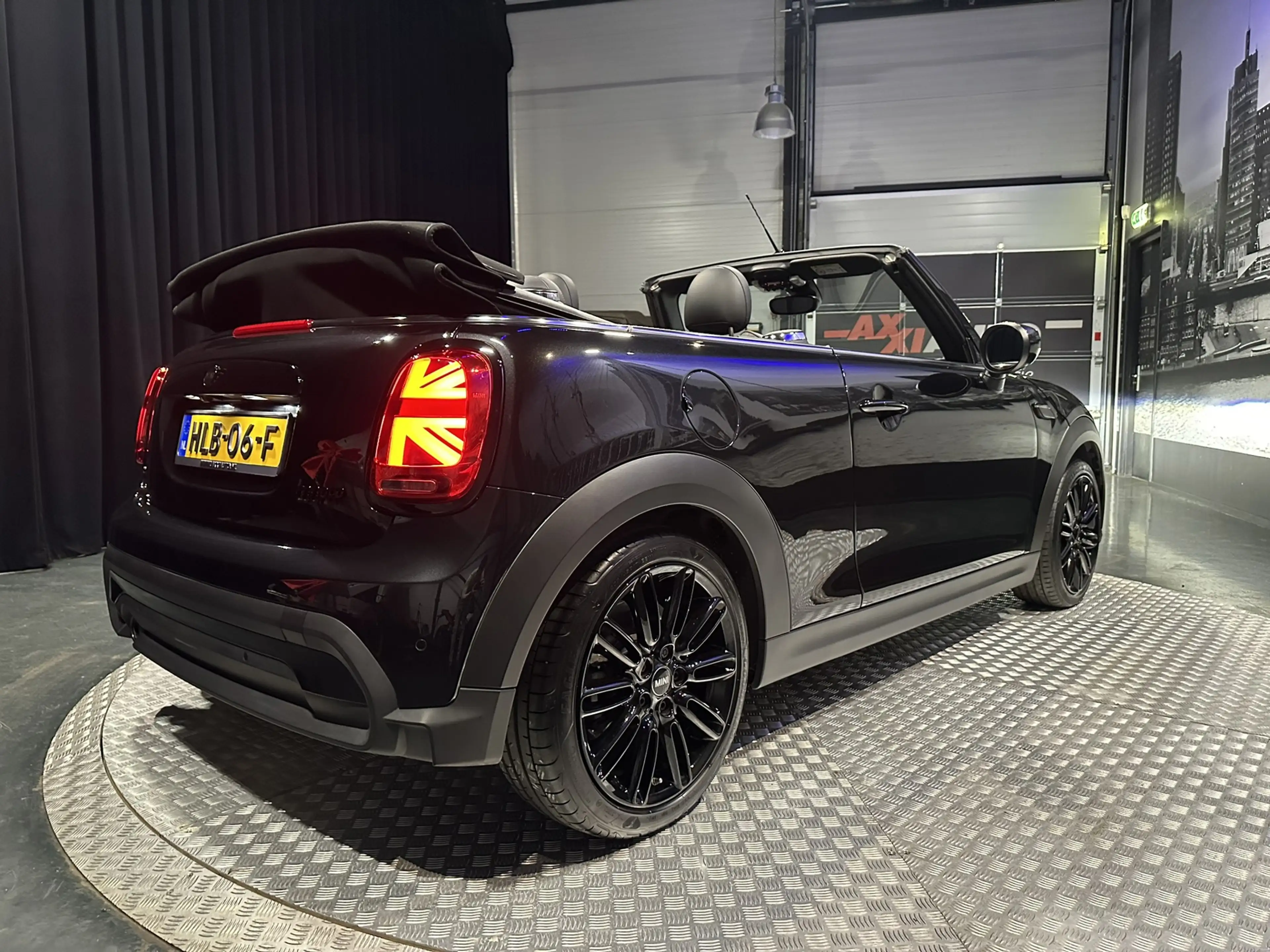 MINI Cooper Cabrio 1.5 Seaside Edition *Led*HUD*Carplay*Camera* — photo 25