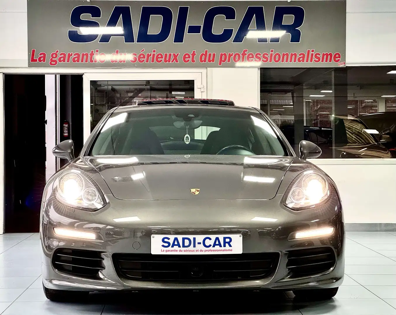 Porsche Panamera S e-Hybrid 3.0i V6 Tiptronic S Gris - 2
