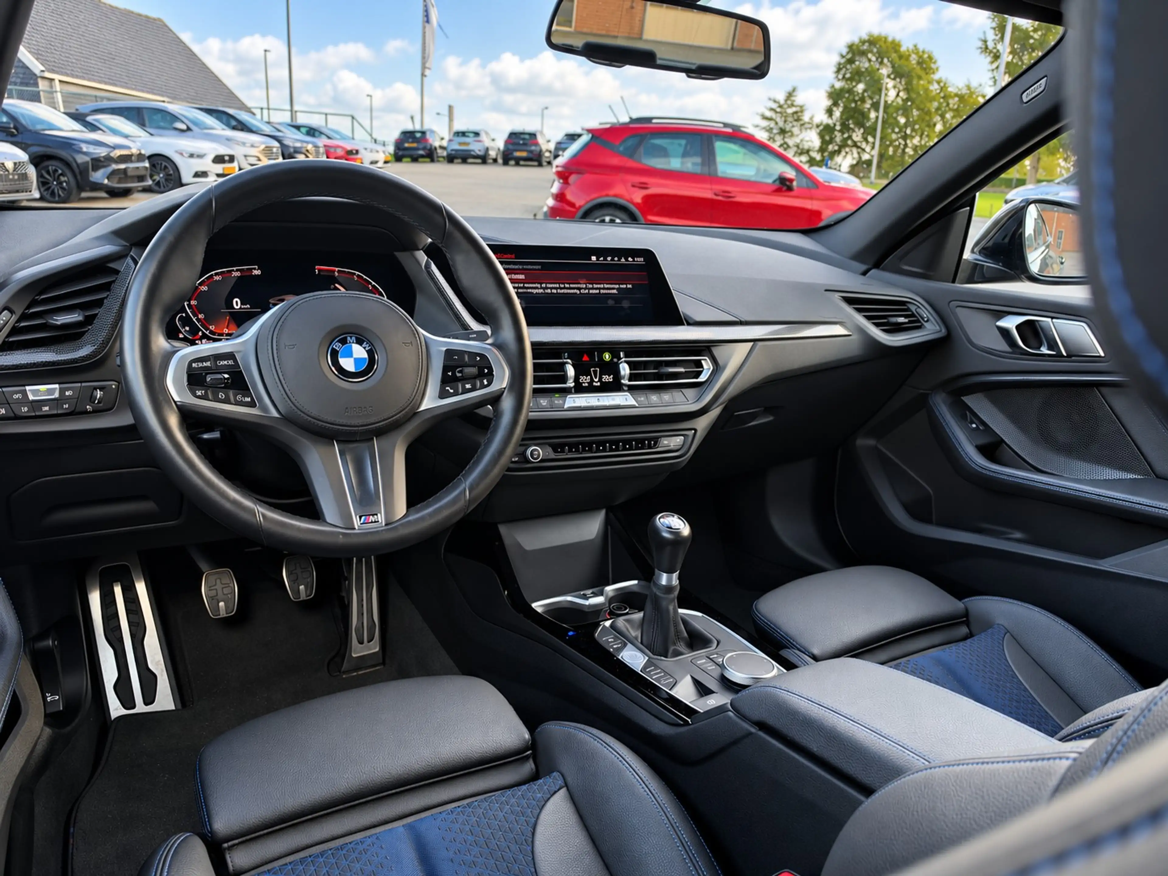 BMW 218 2-serie Gran Coupé 218i High Executive | Apple Car — photo 2