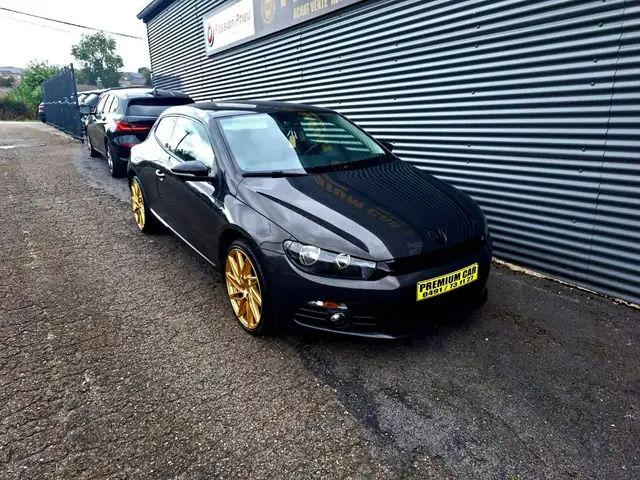 Volkswagen Scirocco view 4