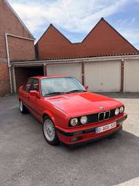 E30