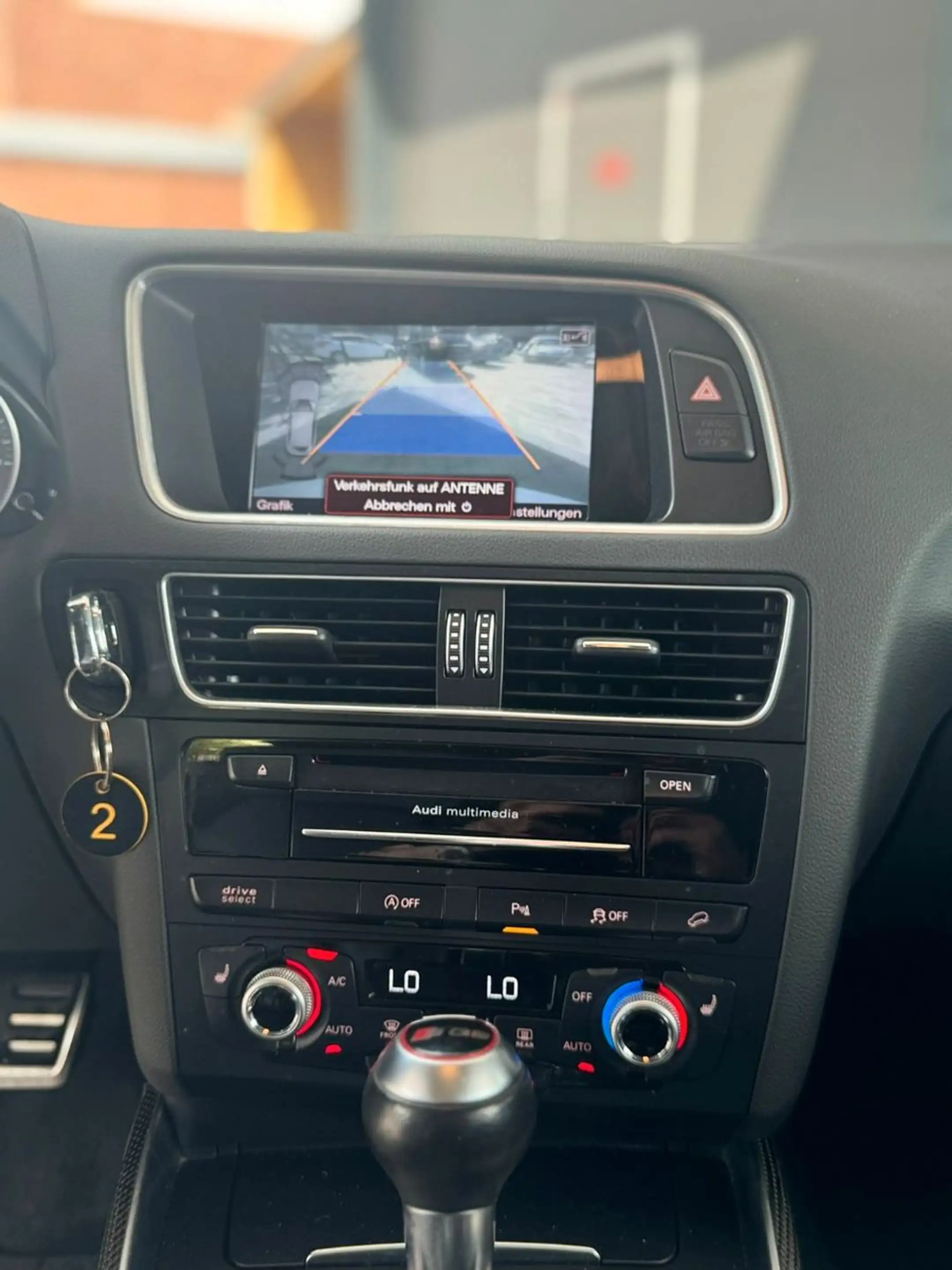 Audi SQ5 3.0 TDI quattro / TÜV Neu — photo 12