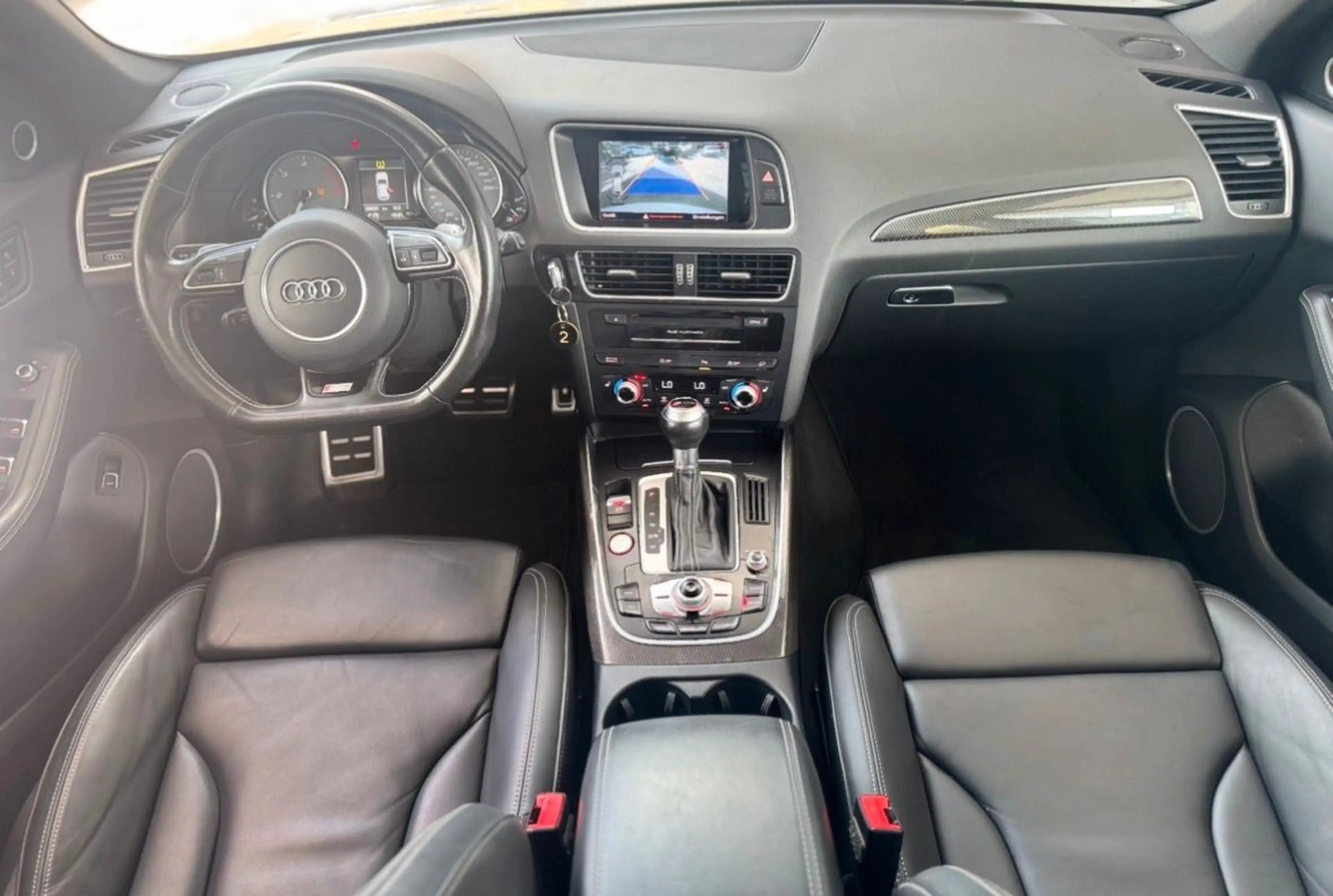 Audi SQ5 3.0 TDI quattro / TÜV Neu — photo 14