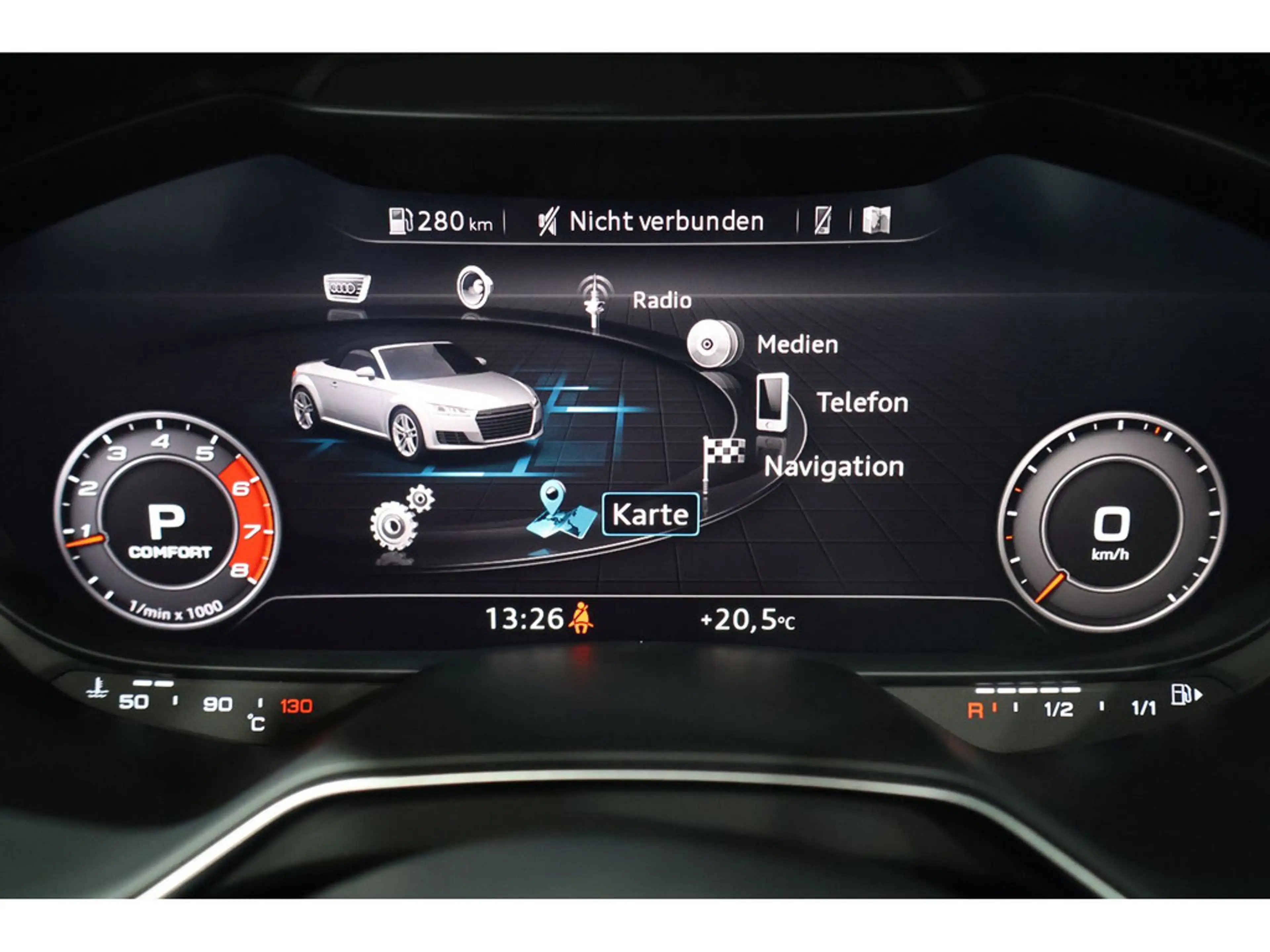 Audi TT RS Roadster 2.5 TFSI quattro B&O*SH*LED — photo 14