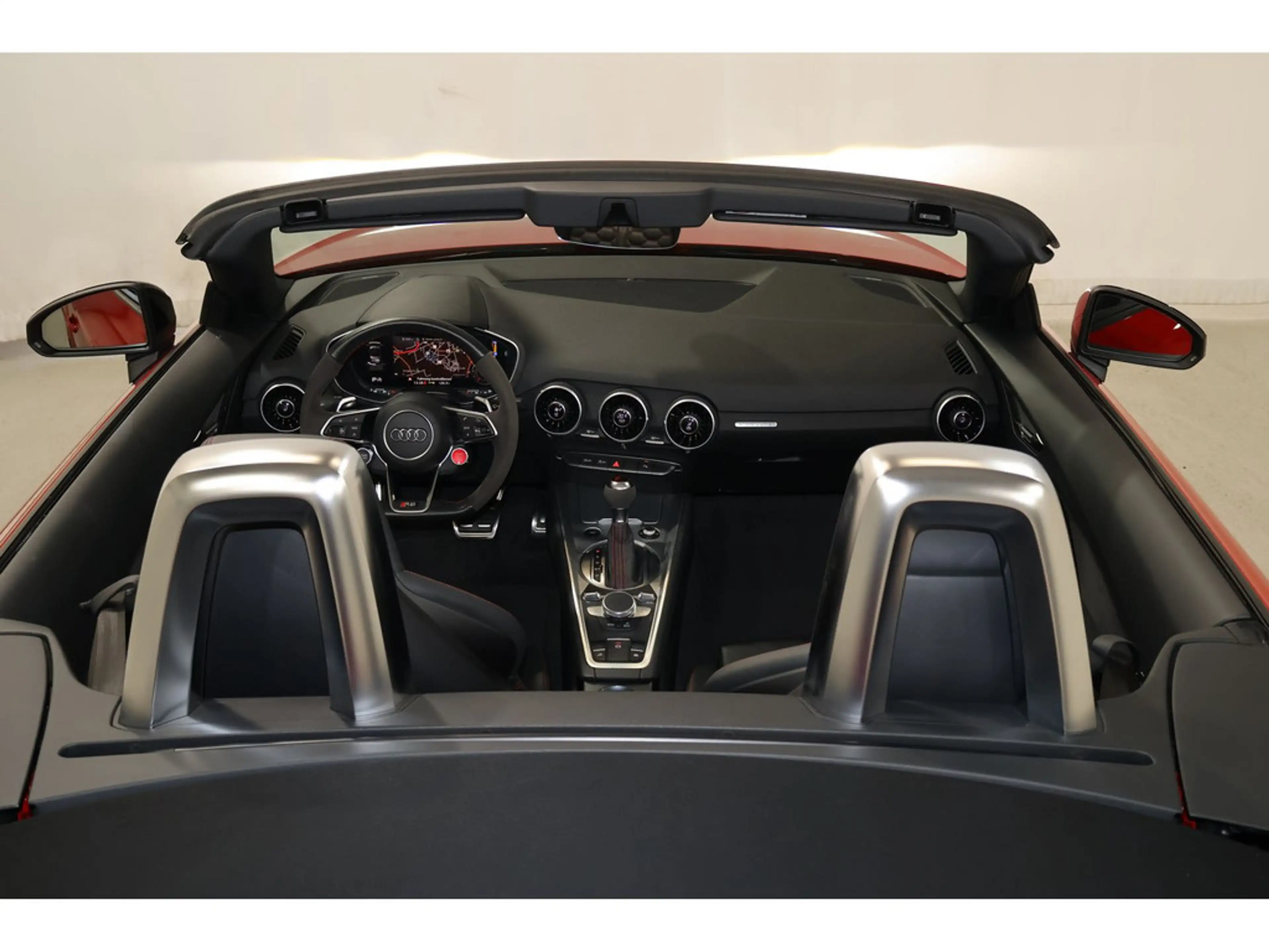 Audi TT RS Roadster 2.5 TFSI quattro B&O*SH*LED — photo 12