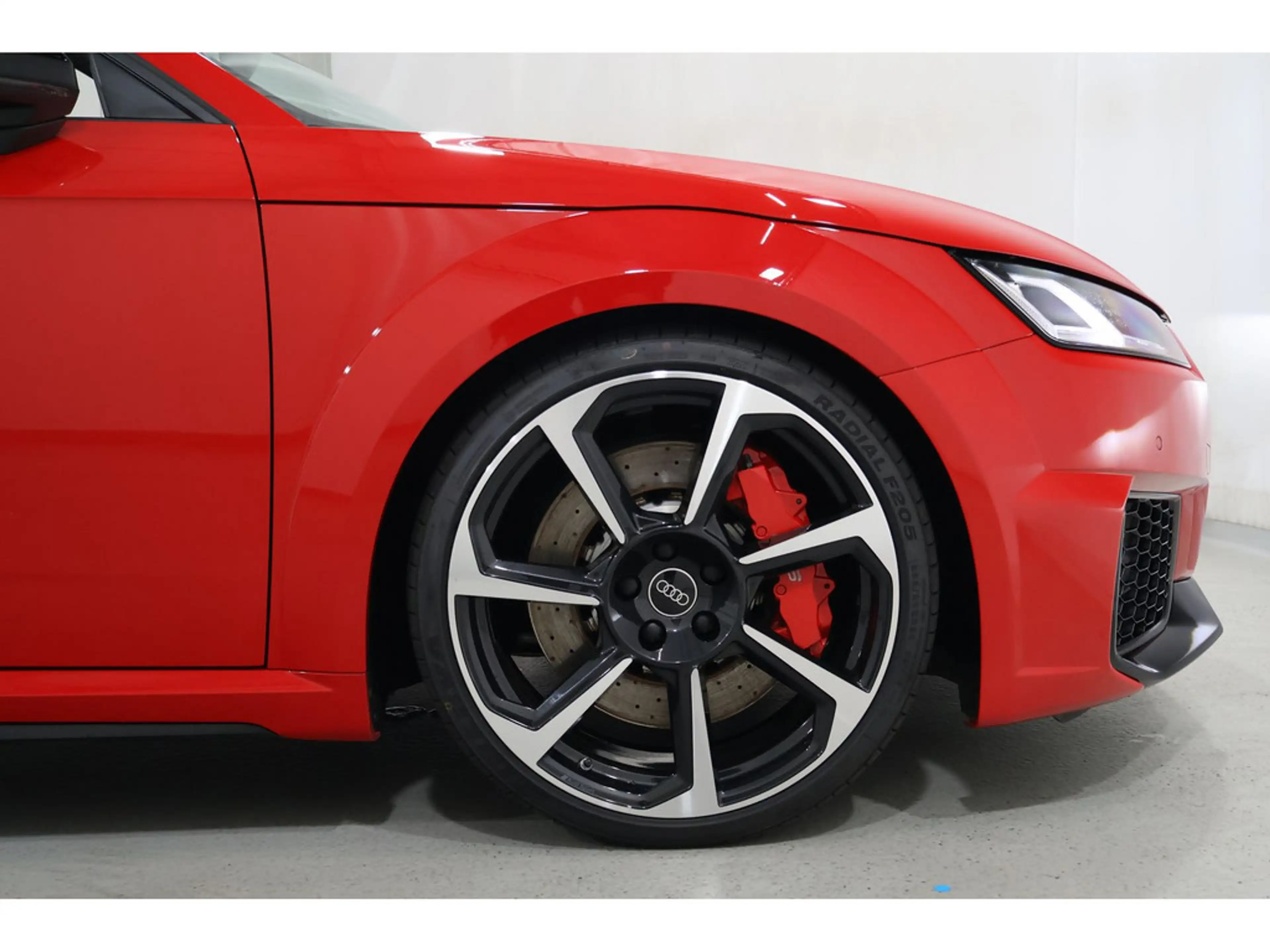 Audi TT RS Roadster 2.5 TFSI quattro B&O*SH*LED — photo 6