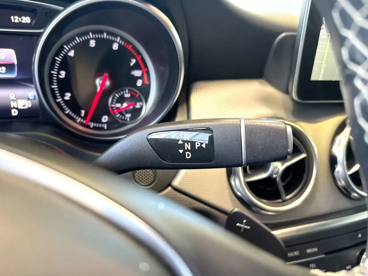 Mercedes-Benz GLA fotografie Mercedes-Benz GLA