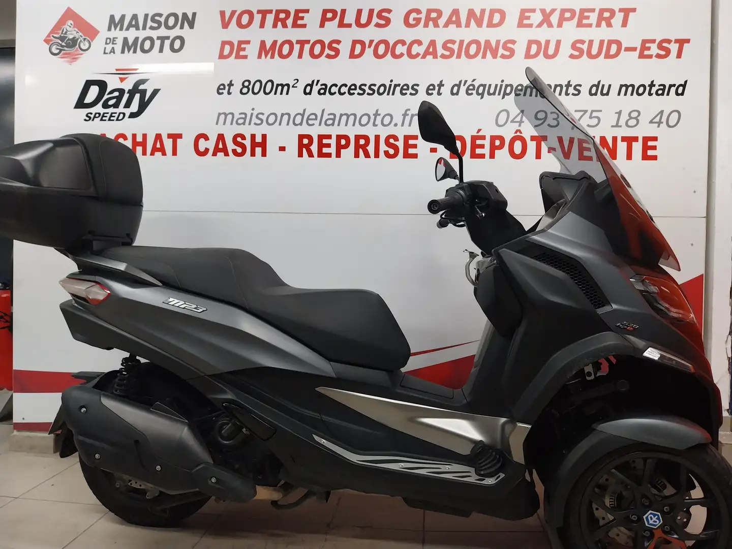 Piaggio MP3 530 Noir - 1