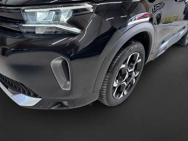 Citroen C5 Aircross view 9