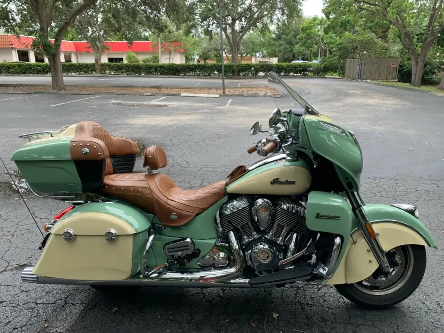 Indian Roadmaster Two tone Зелений - 1