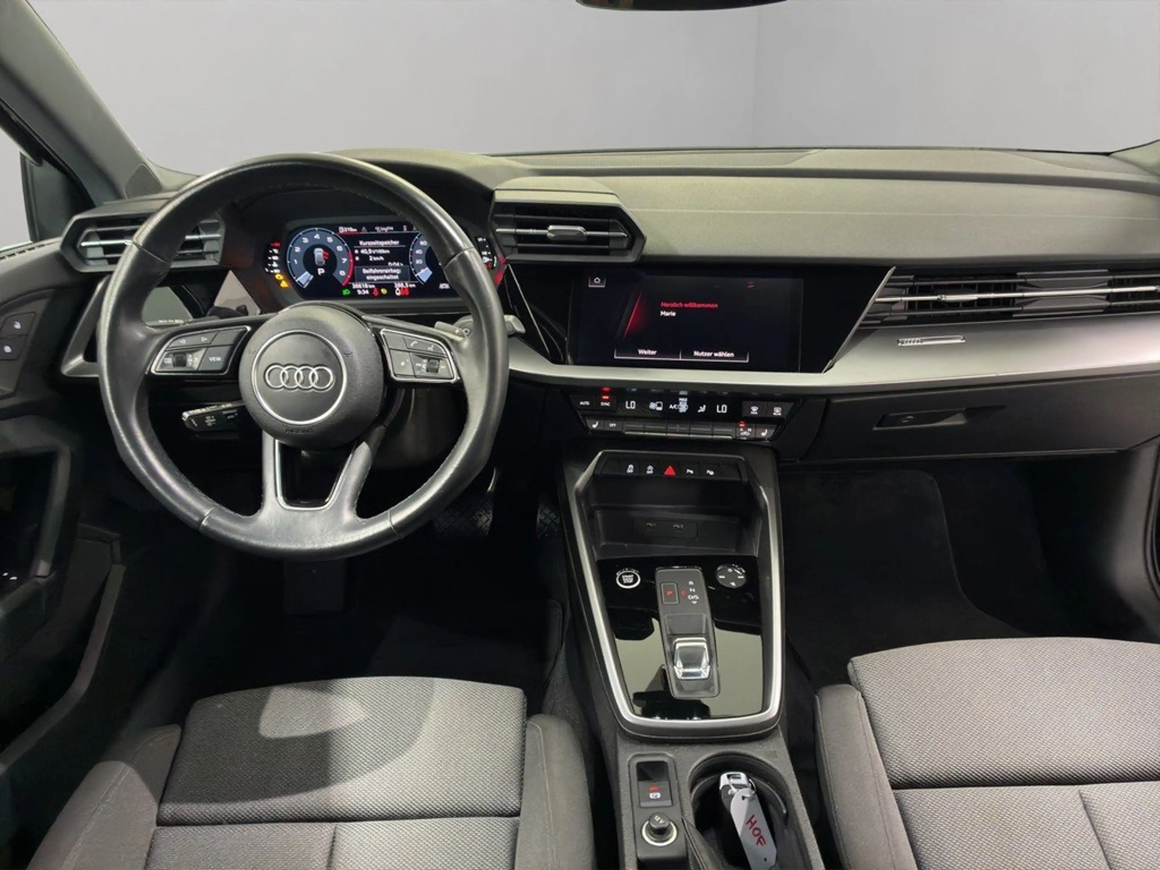 Audi A3 Sportback 35 TFSI S tronic S line Matrix GRA — photo 12