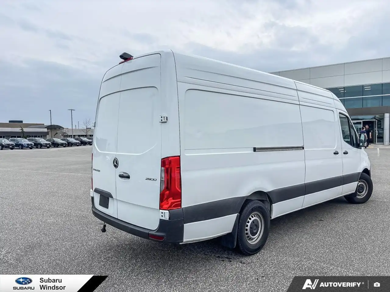 Mercedes-Benz Sprinter снимка Mercedes-Benz Sprinter