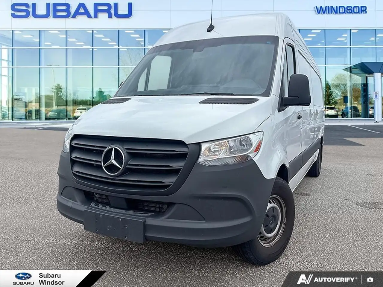 Mercedes-Benz Sprinter снимка Mercedes-Benz Sprinter