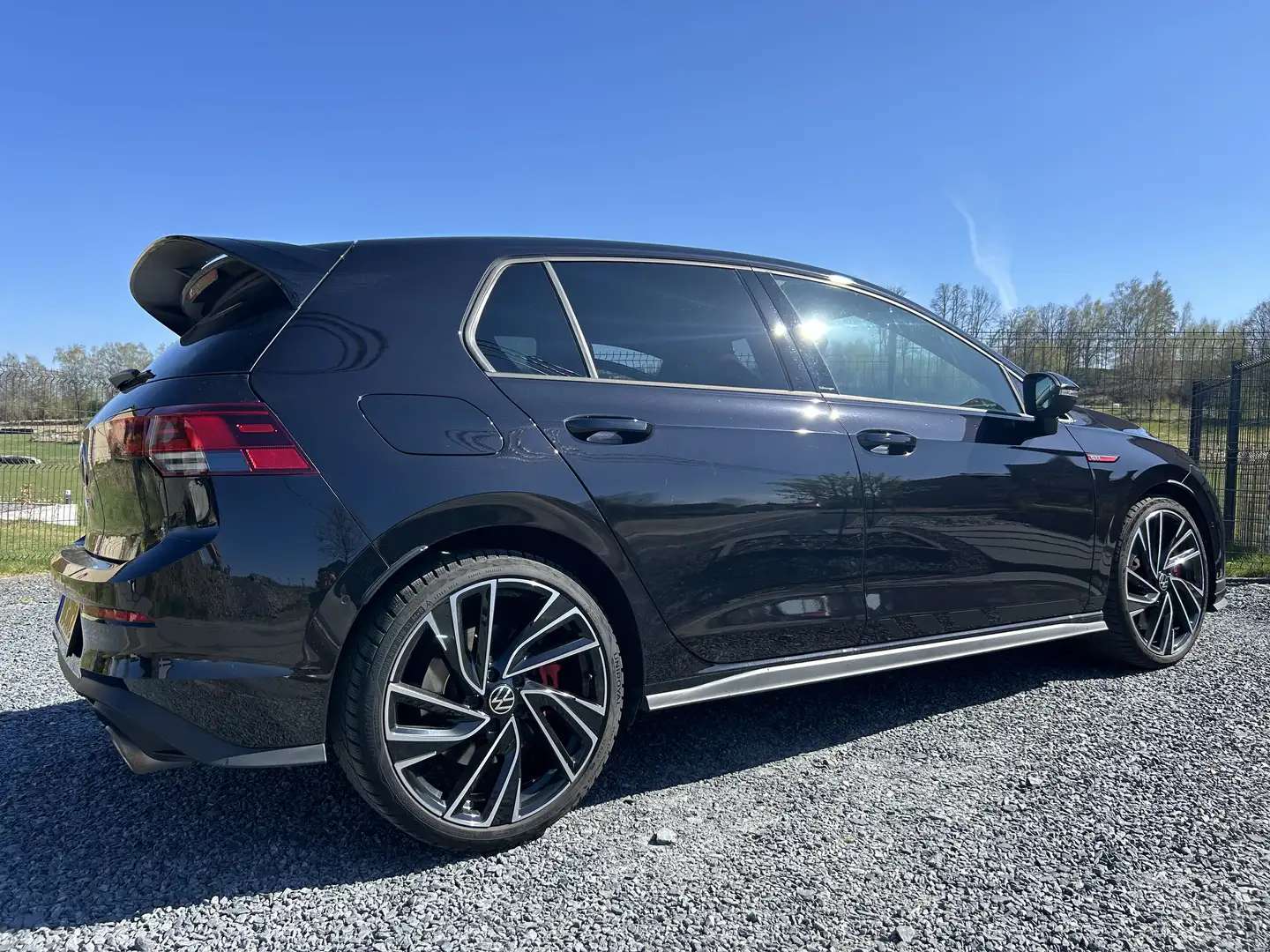 Volkswagen Golf GTI 2.0 TSI Clubsport OPF DSG - 2