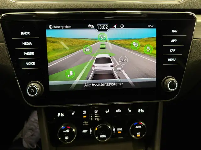 Skoda Superb view 18