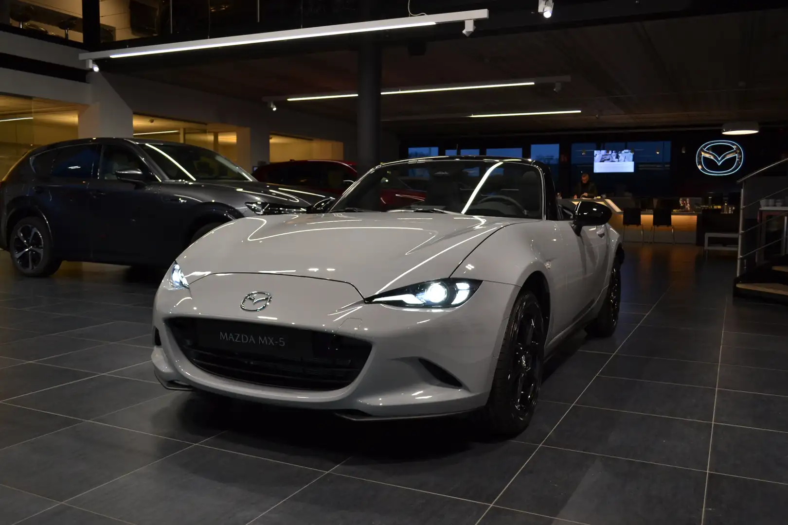 Mazda MX-5 Prime-Line STOCKWAGEN Gris - 1