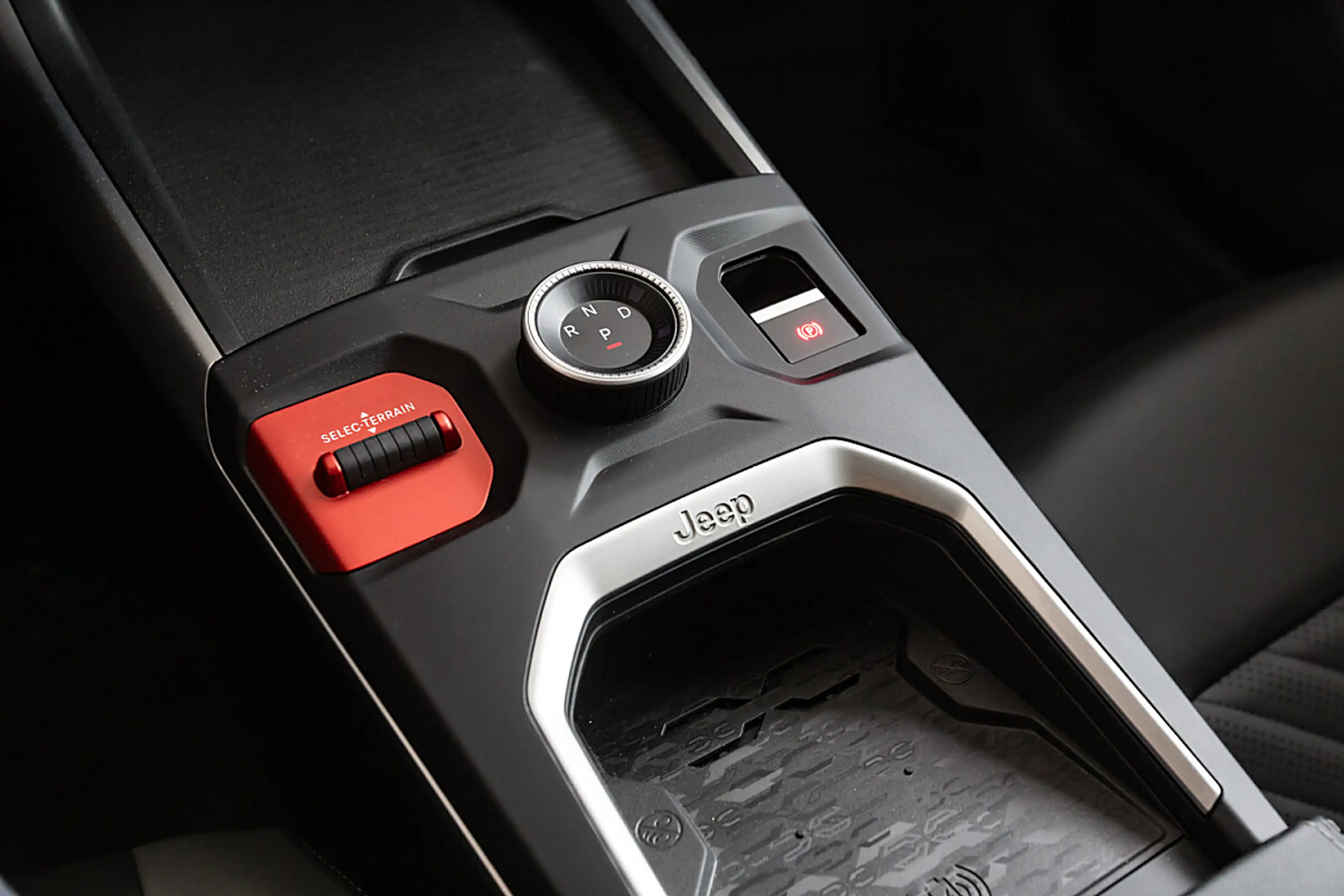 Jeep Compass Elektro First Edition — photo 14