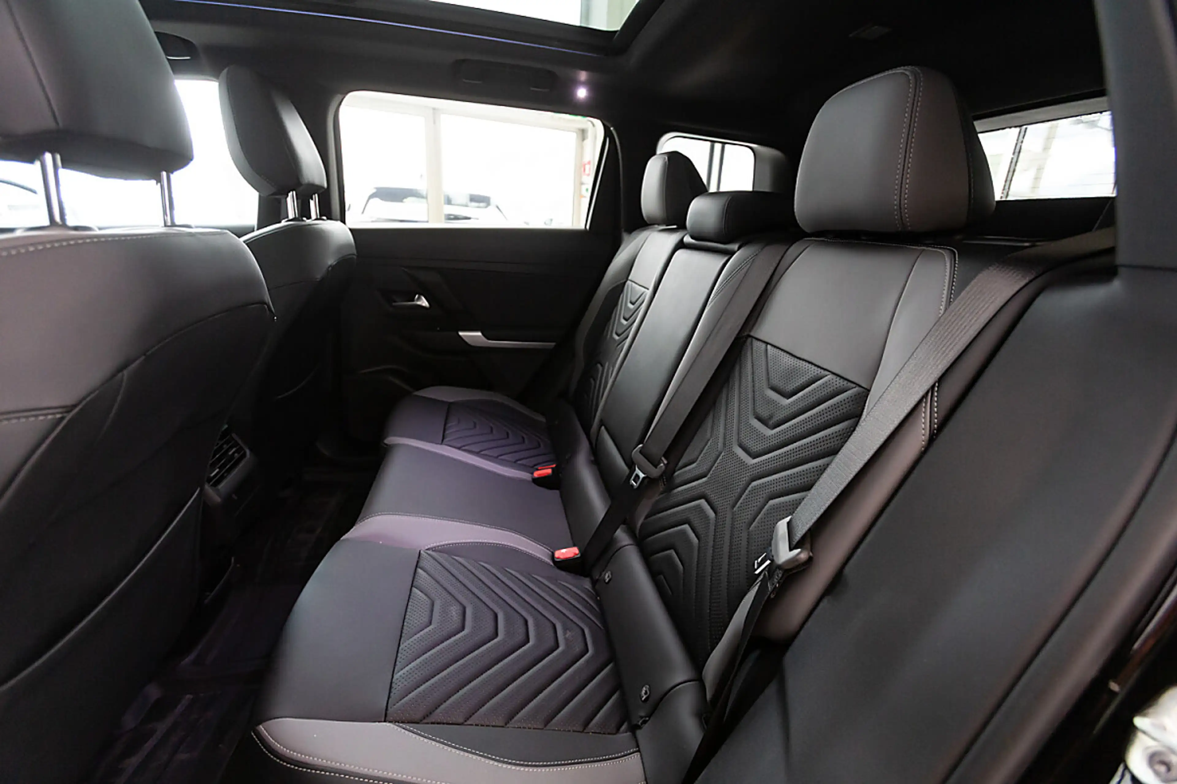 Jeep Compass Elektro First Edition — photo 5
