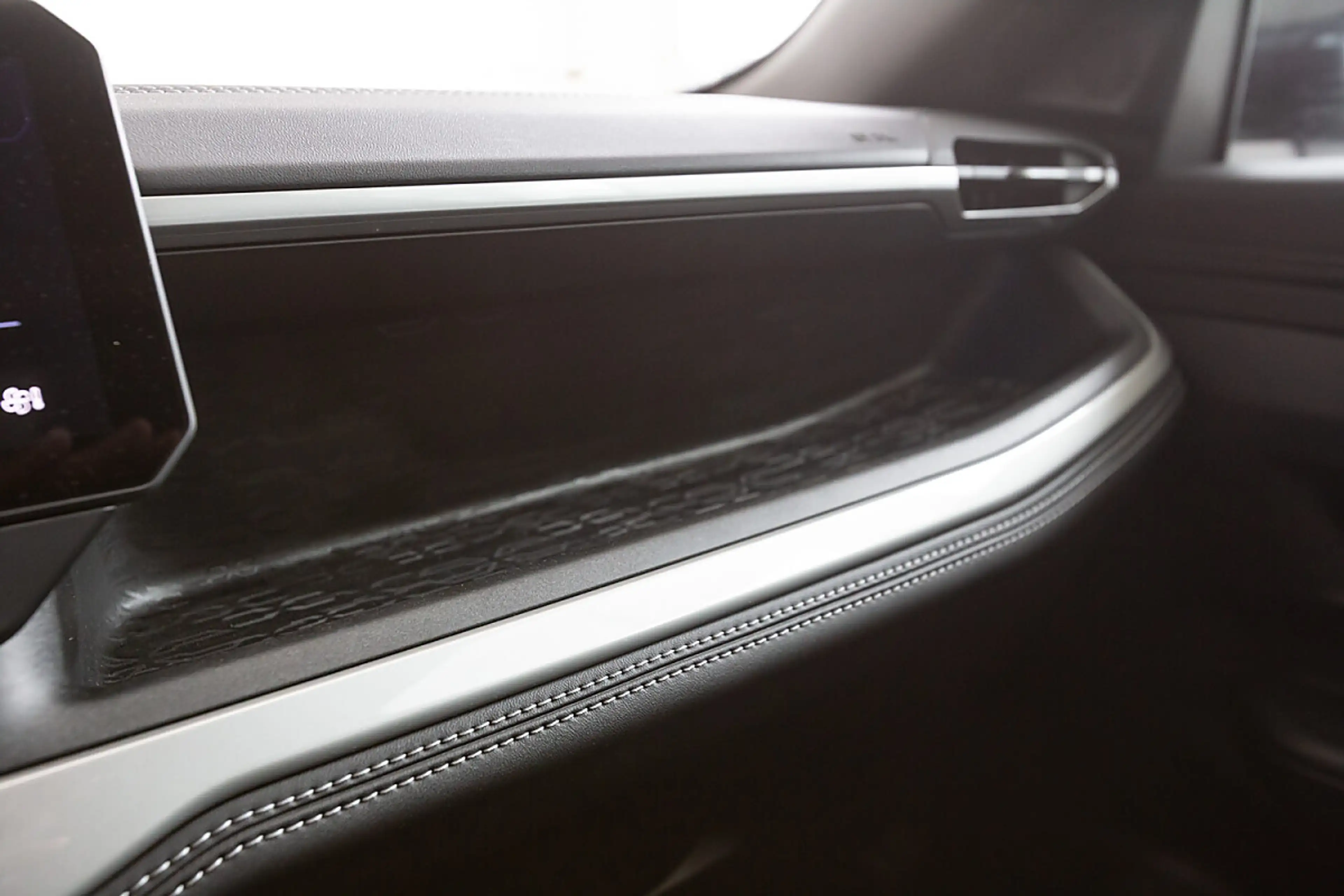 Jeep Compass Elektro First Edition — photo 15