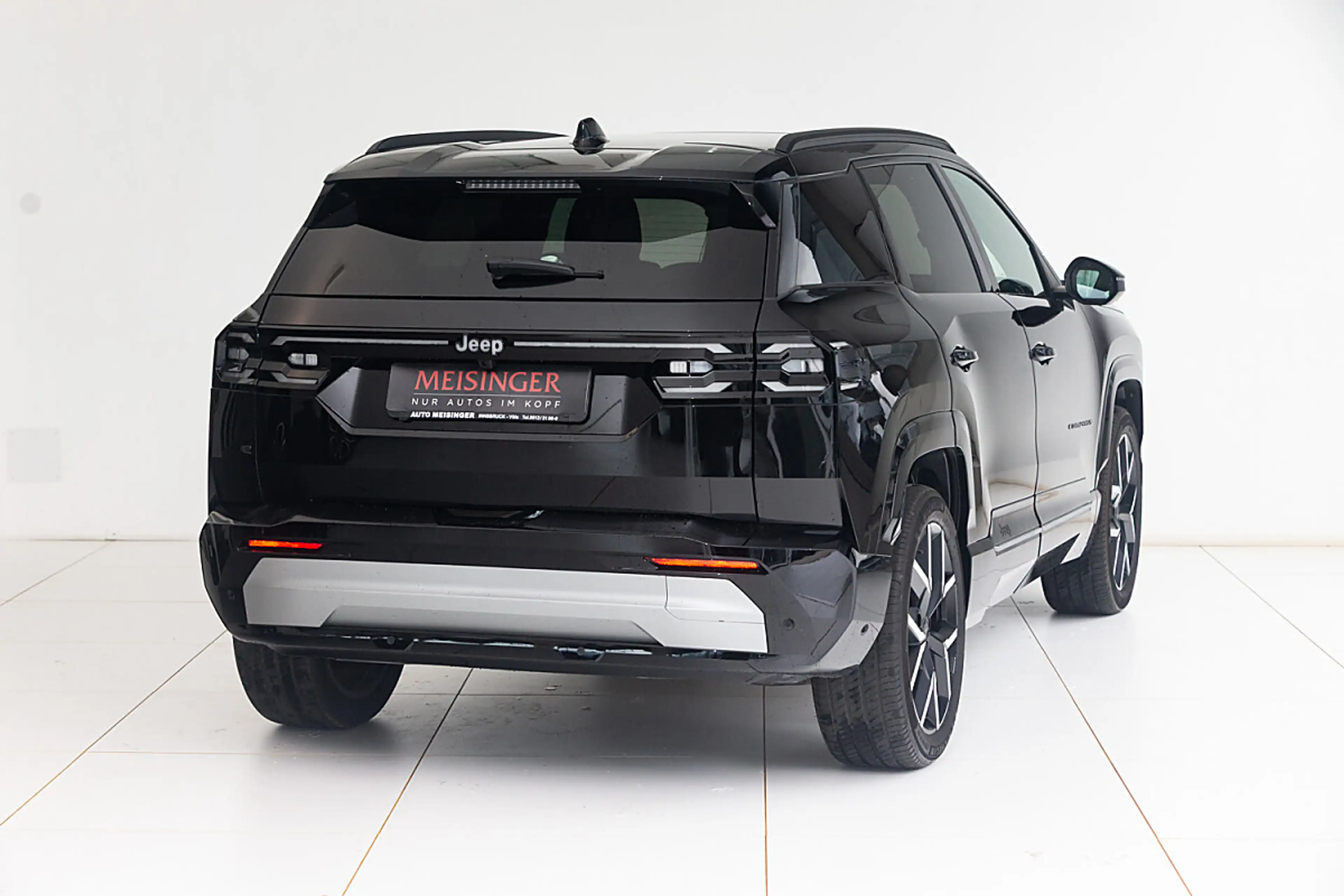 Jeep Compass Elektro First Edition — photo 3