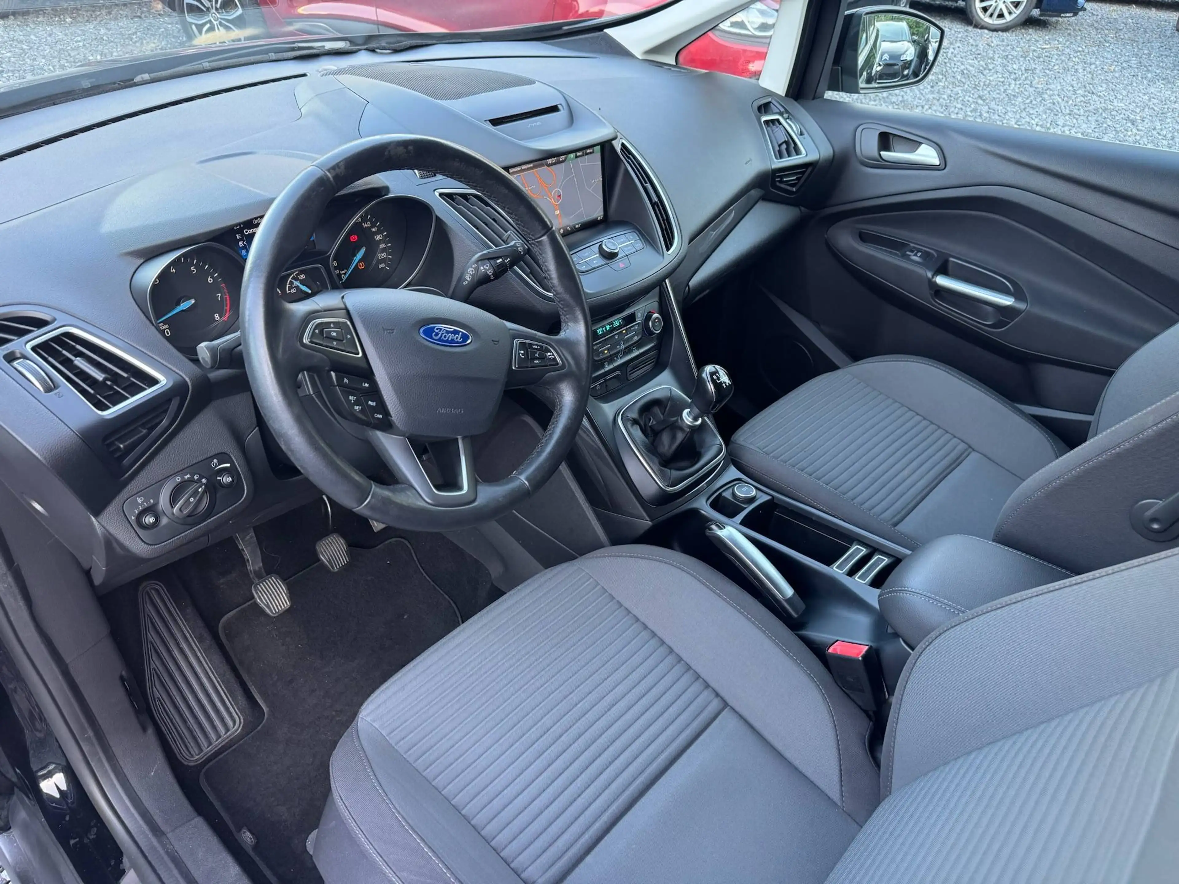 Ford Grand C-Max 1.5 EcoBoost Navi/Cruise/Pdc/Clim Dig/GAR12M — photo 15