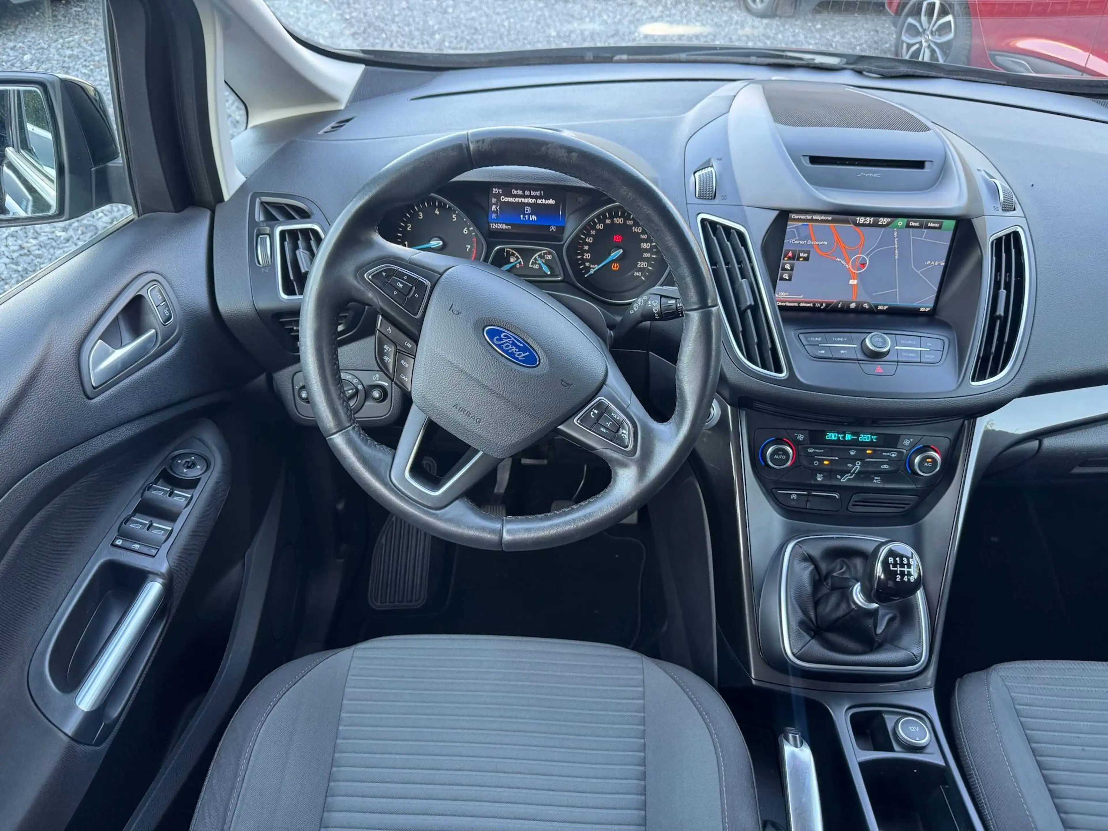 Ford Grand C-Max 1.5 EcoBoost Navi/Cruise/Pdc/Clim Dig/GAR12M — photo 11