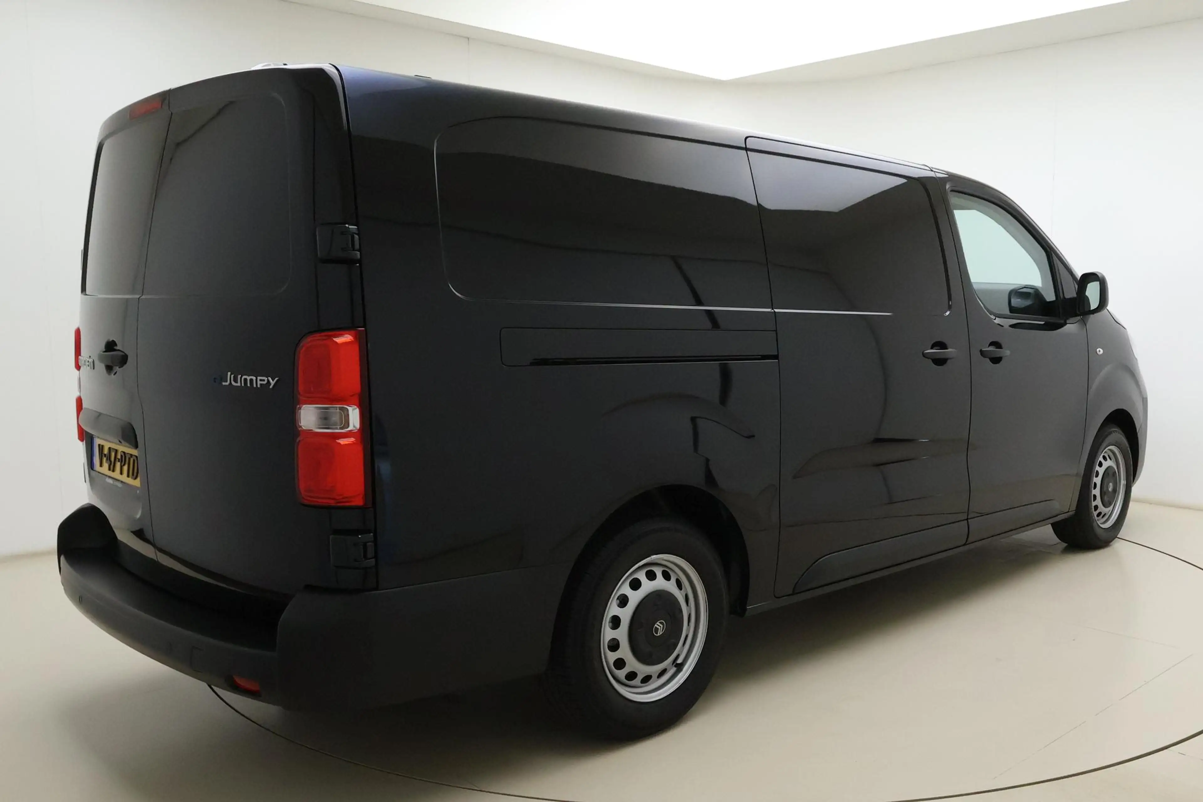 Citroen Jumpy ë-Jumpy L3 136 75 kWh DEMO | € 11.400 MKB Korting — photo 2