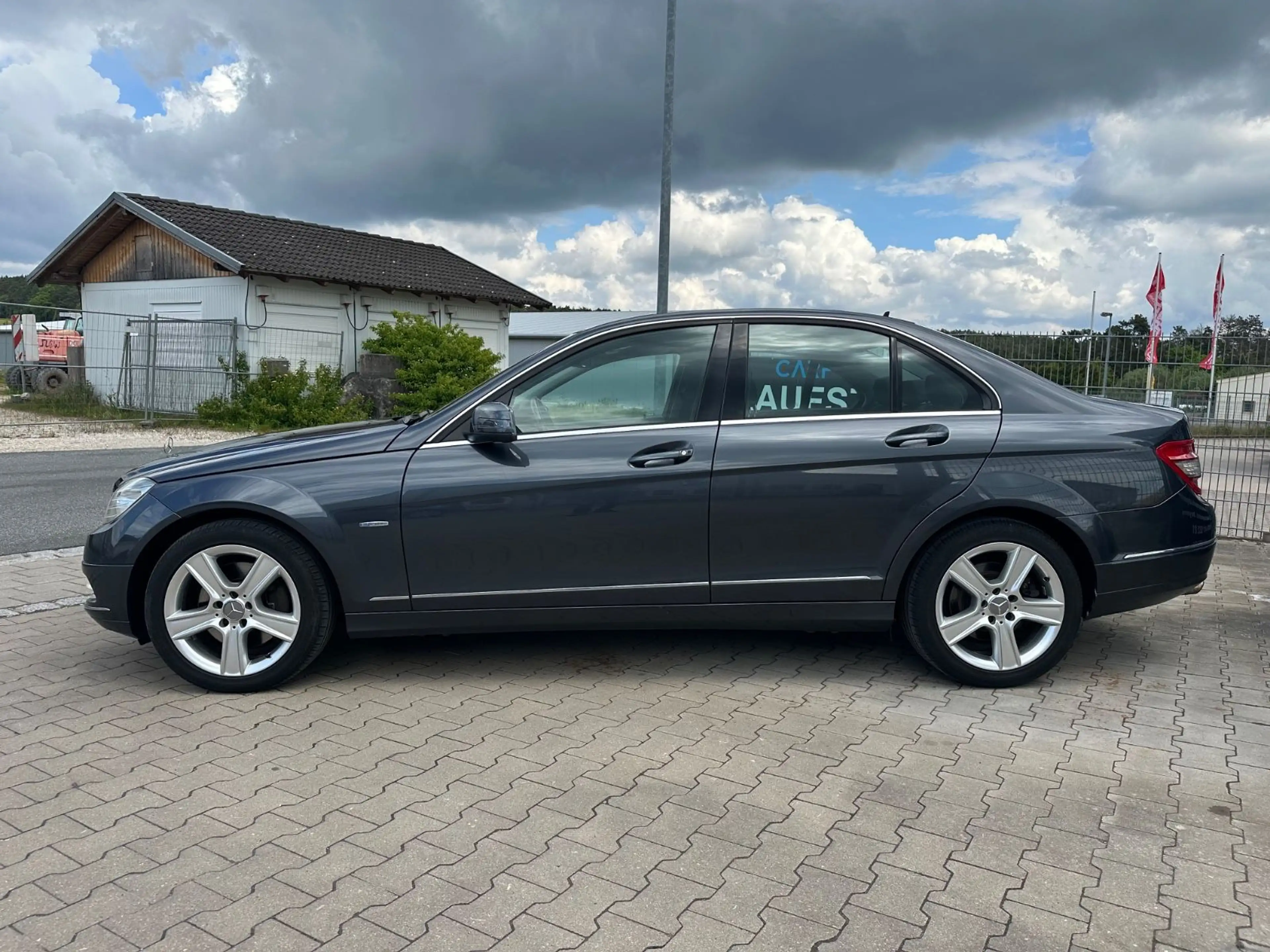 Mercedes-Benz C 350 C Limousine C 350 CDI BlueEfficiency — photo 9