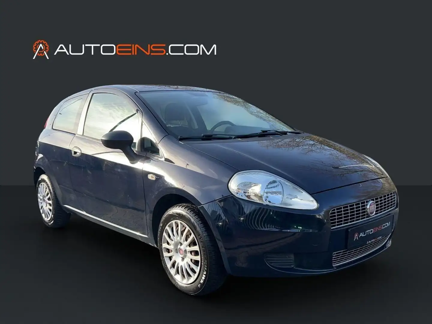 Fiat Grande Punto 1.2 8V Active Blau - 1