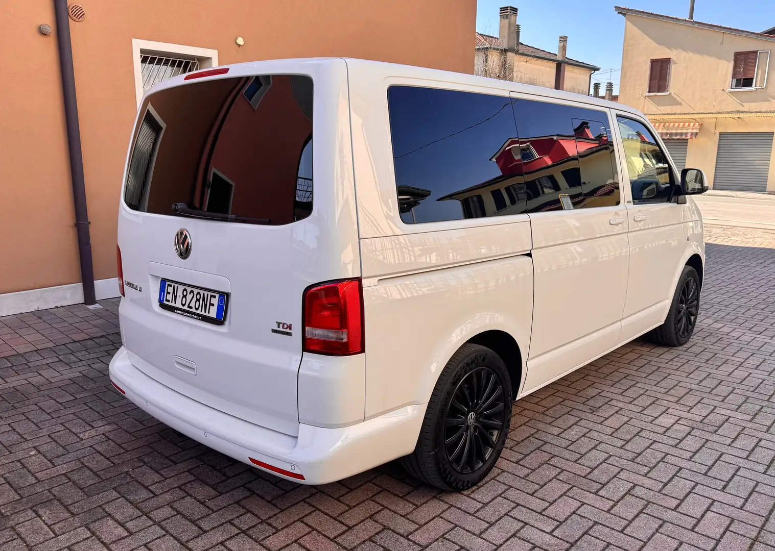 Volkswagen T5 Multivan 2.0 bitdi Highline 4motion 180cv dsg Blanco - 2
