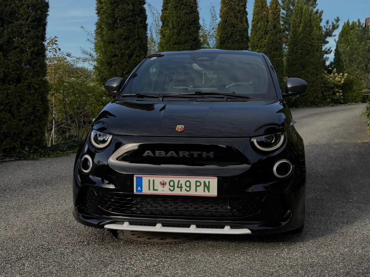 Abarth 500e Abarth 500e Scorpionissima Scorpionissima Schwarz - 1