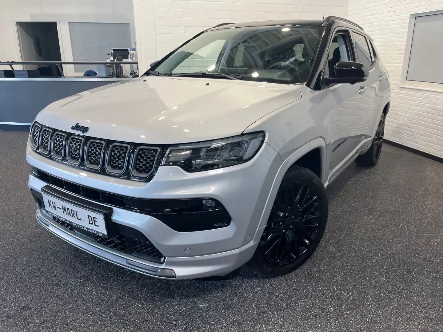 Jeep Compass S Plug-In Hybrid 4WD PANO NAVI+CAM Argent - 2
