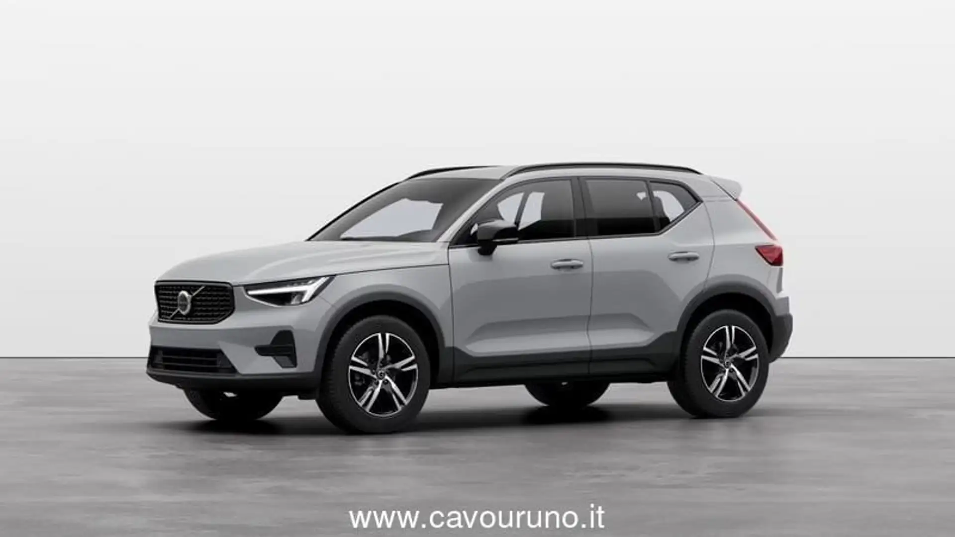 Volvo XC40 B4 automatico Plus Dark Сірий - 1