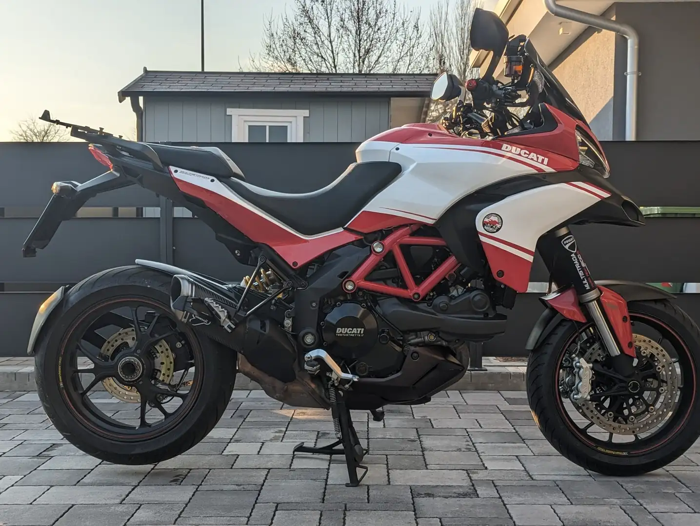 Ducati Multistrada 1200 Pikes Pike Roşu - 1