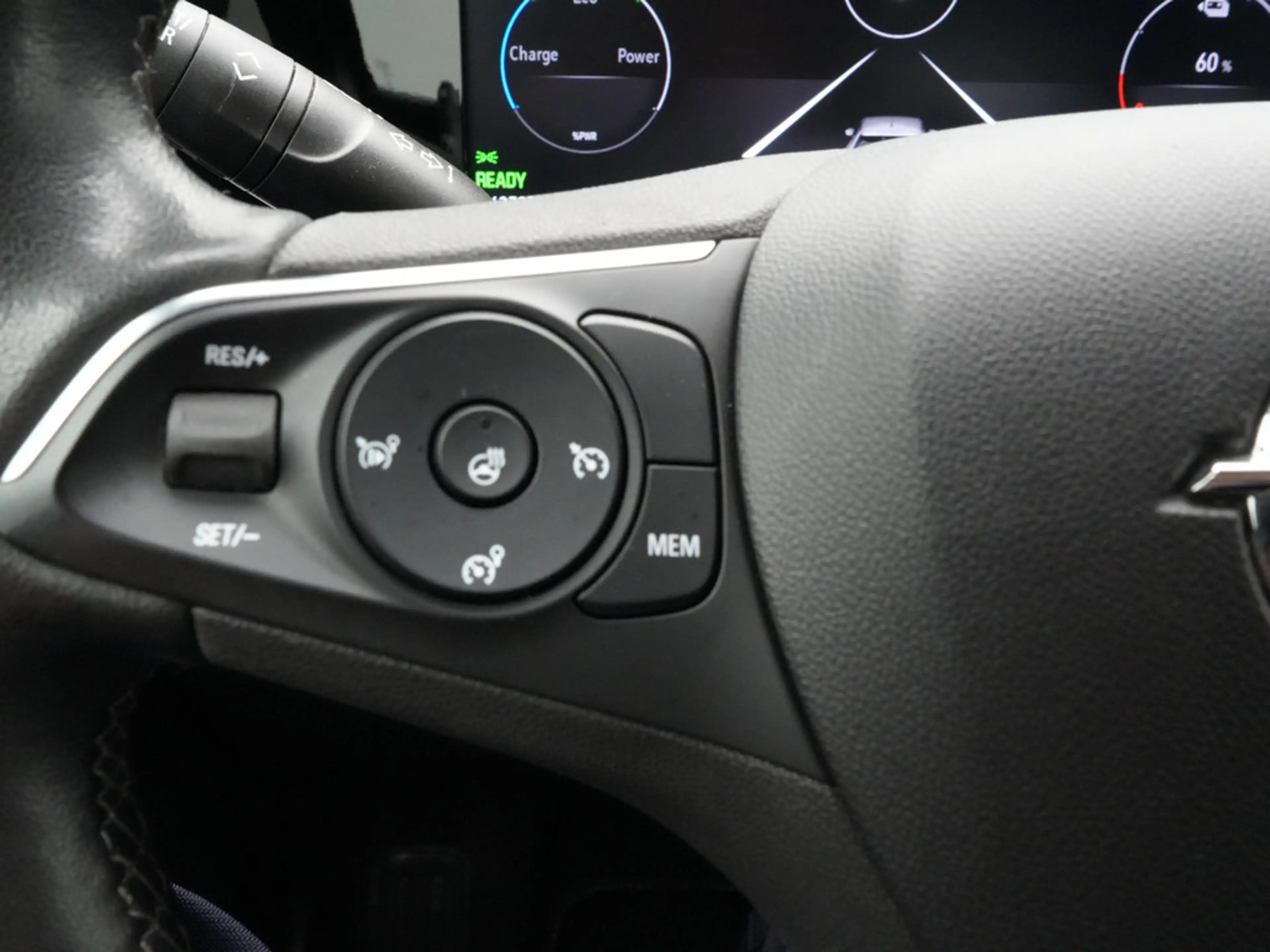 Opel Mokka-E Elegance MATRIX KAM KEYLESS PDC NAVI — photo 5