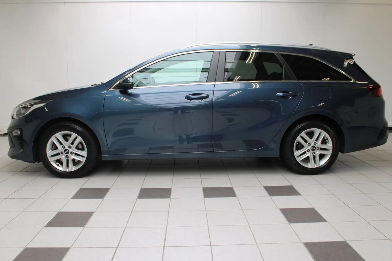 Kia Ceed SW / cee'd SW Sportswagon 1.5 T-GDi DynamicPlusLine - Camera, PD Blau - 1