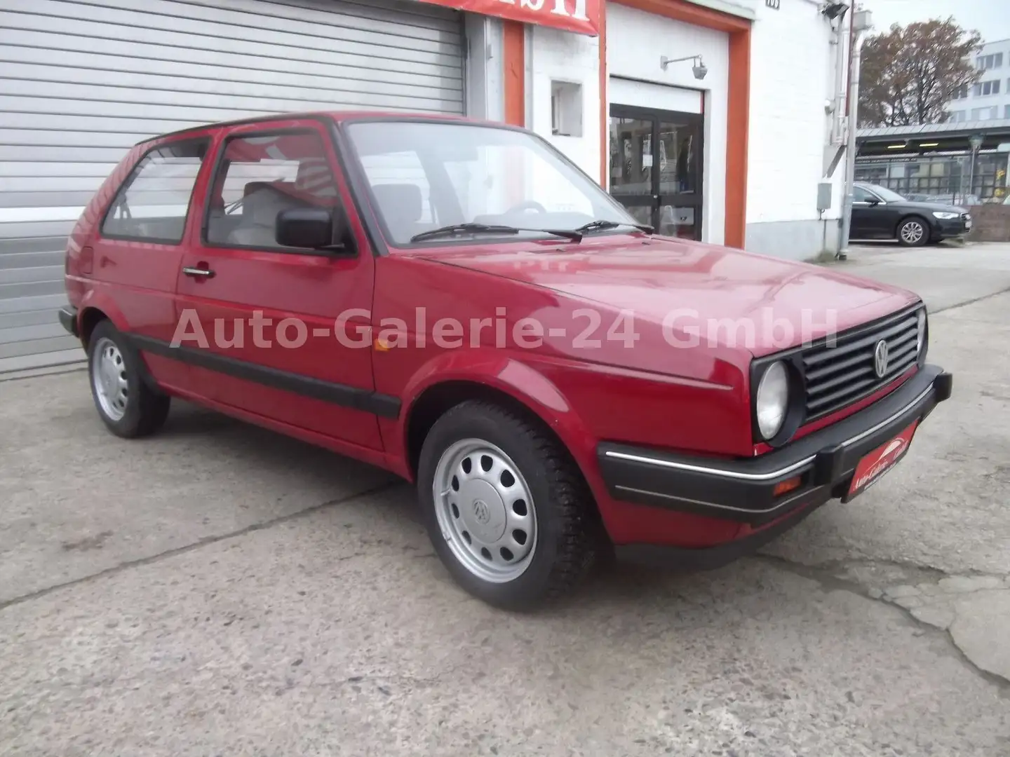 Volkswagen Golf Rojo - 1