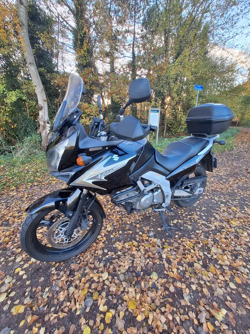 Suzuki V-Strom 650 Zwart - 1