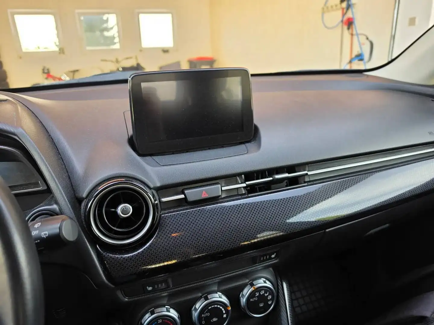 Mazda 2 Mazda 2 G90 Attraction Aut. Attraction Blau - 2