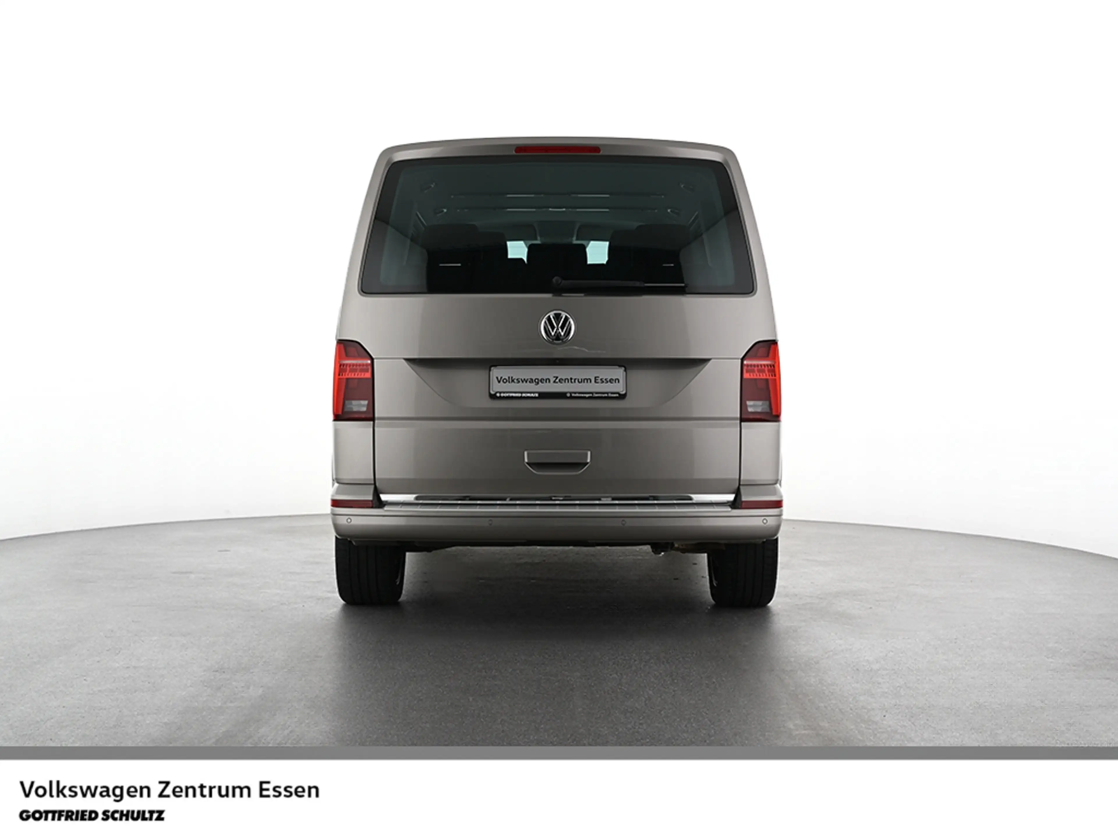 Volkswagen T6.1 Multivan Generation Six 4M DSG LED Navi R-Kamera Sitzhzg — photo 4