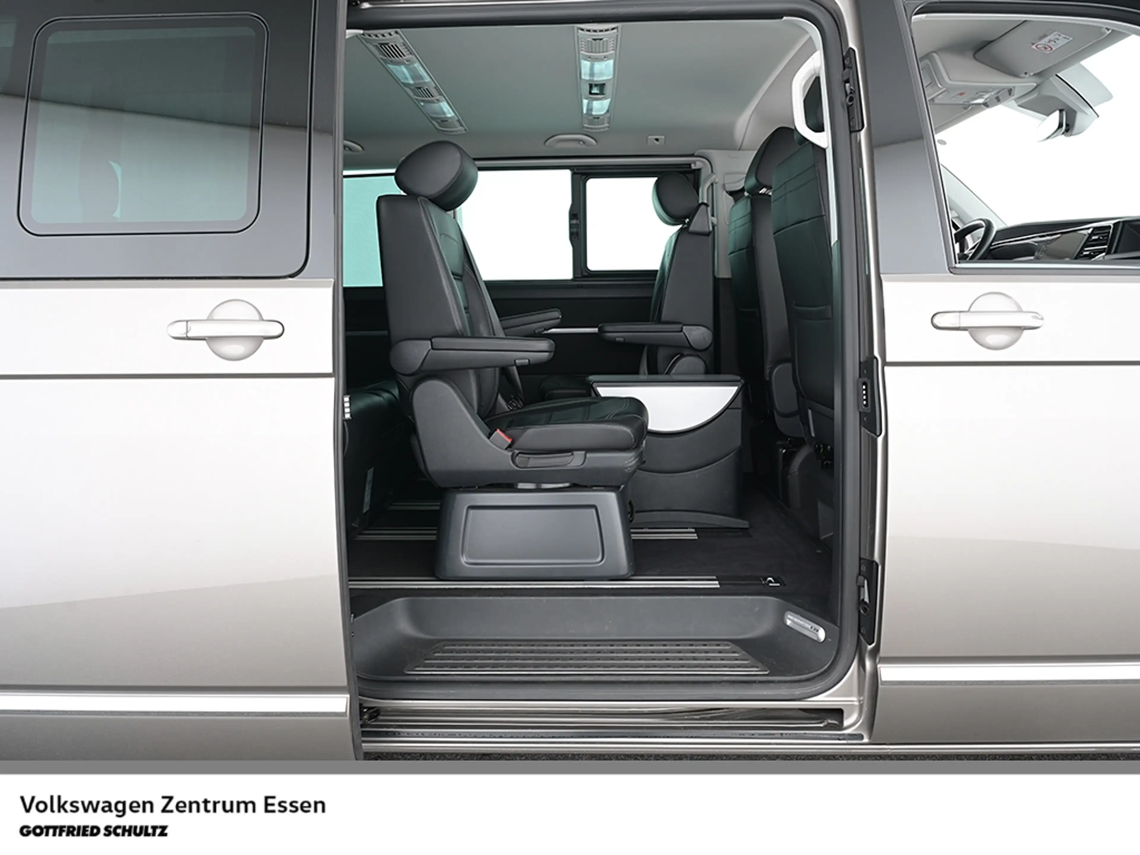 Volkswagen T6.1 Multivan Generation Six 4M DSG LED Navi R-Kamera Sitzhzg — photo 15