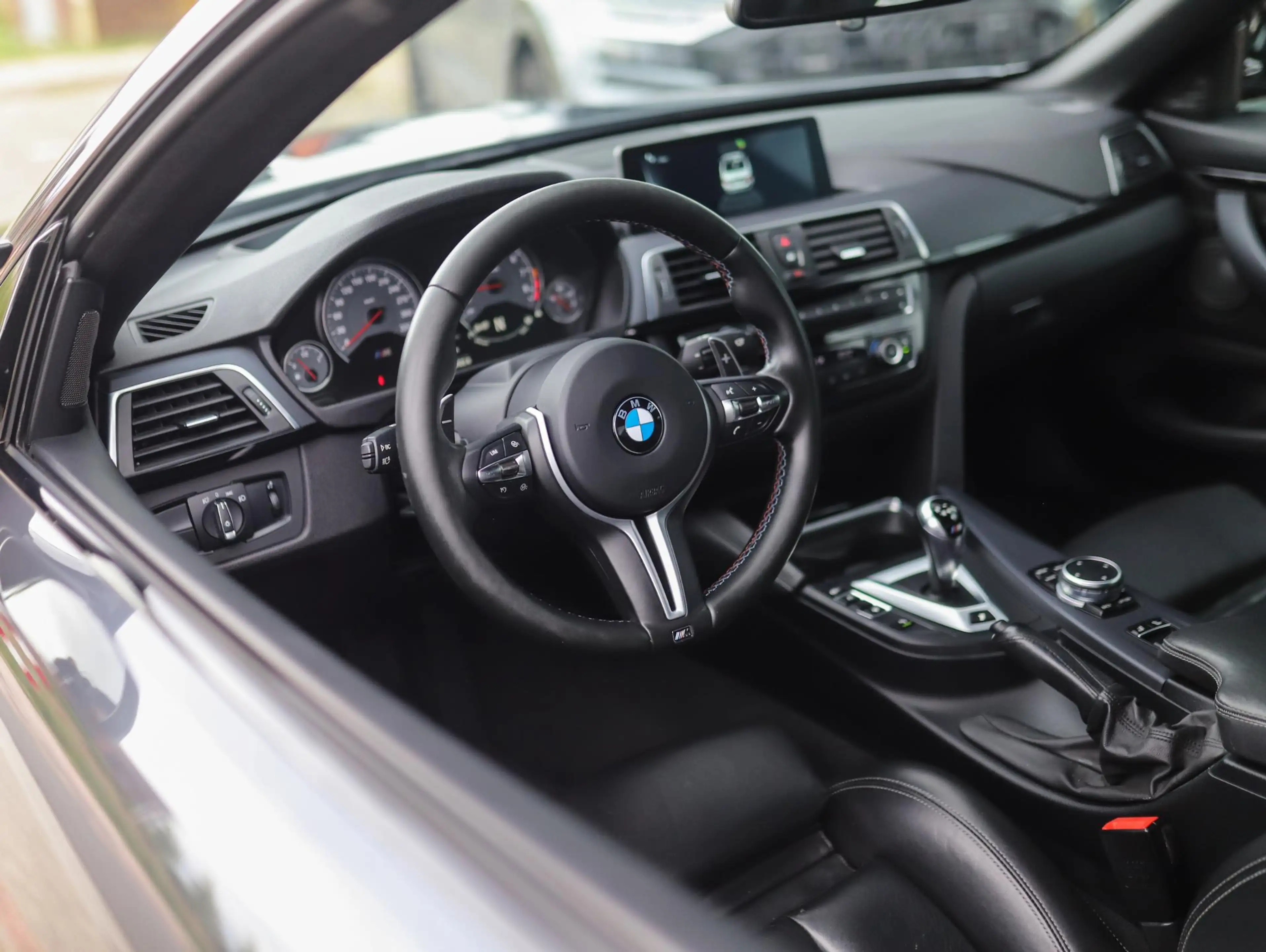 BMW M4 Cabrio 4-serie | Nekverwarming | H/K | Leder | PDC — photo 30