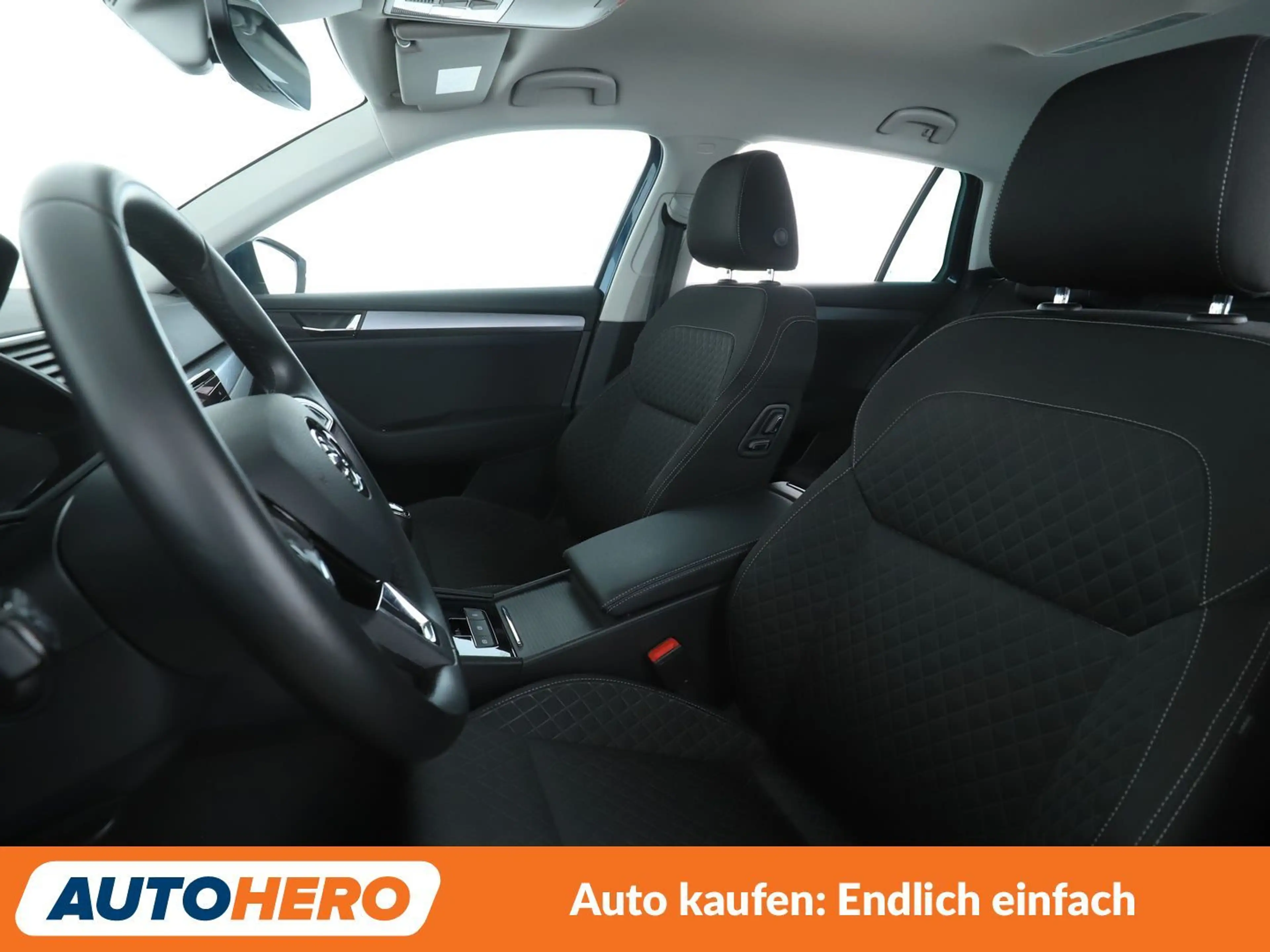 Skoda Superb 1.5 TSI ACT Style *NAVI*BiXENON*PDC*TEMPO*SHZ* — photo 10