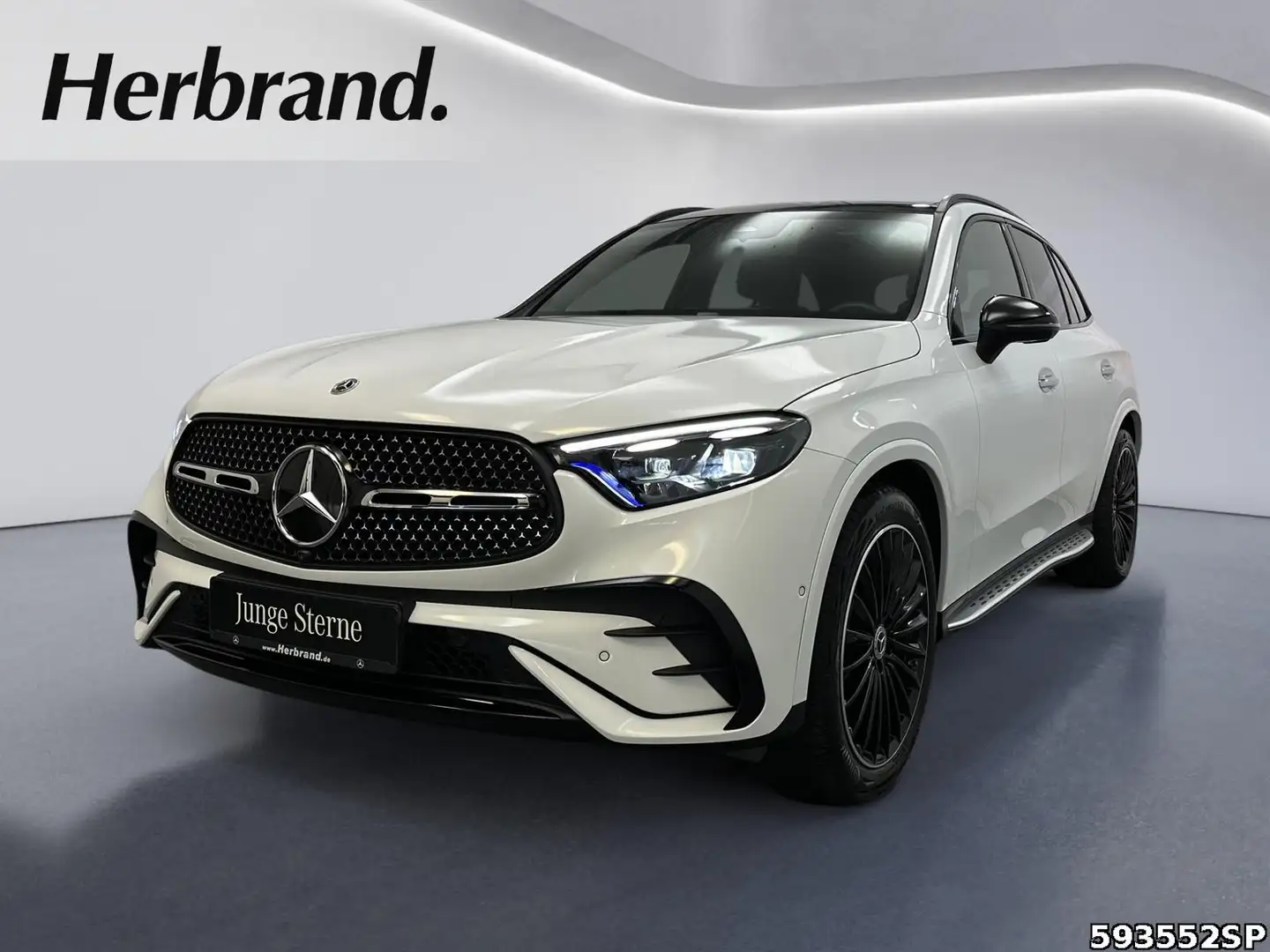 Mercedes-Benz GLC 300 4M AMG Night Pano AHK 360° Memory 20LM Weiß - 1